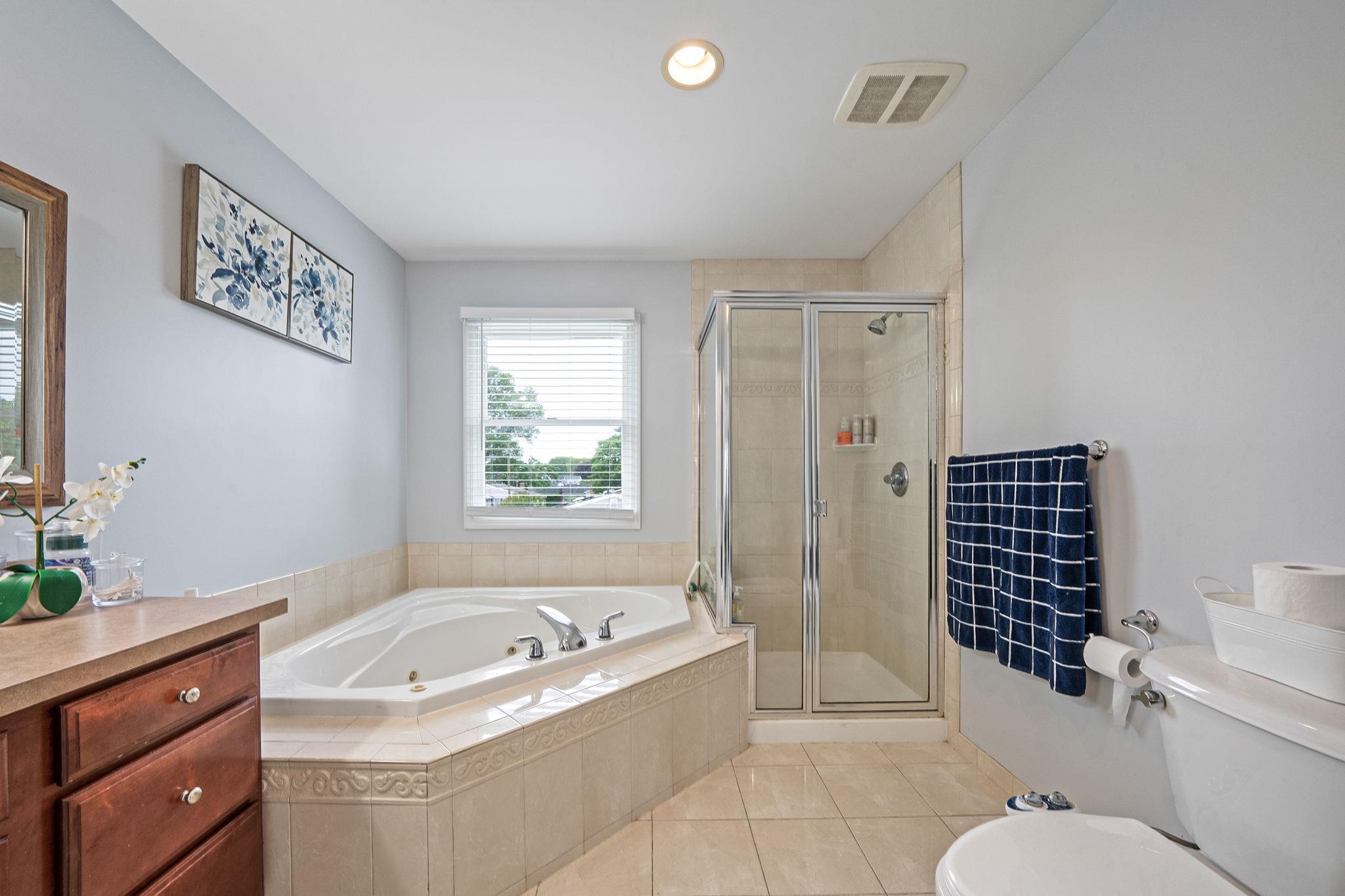 Single Family 7th  Suffolk County, NY 11729, MLS-867436-17