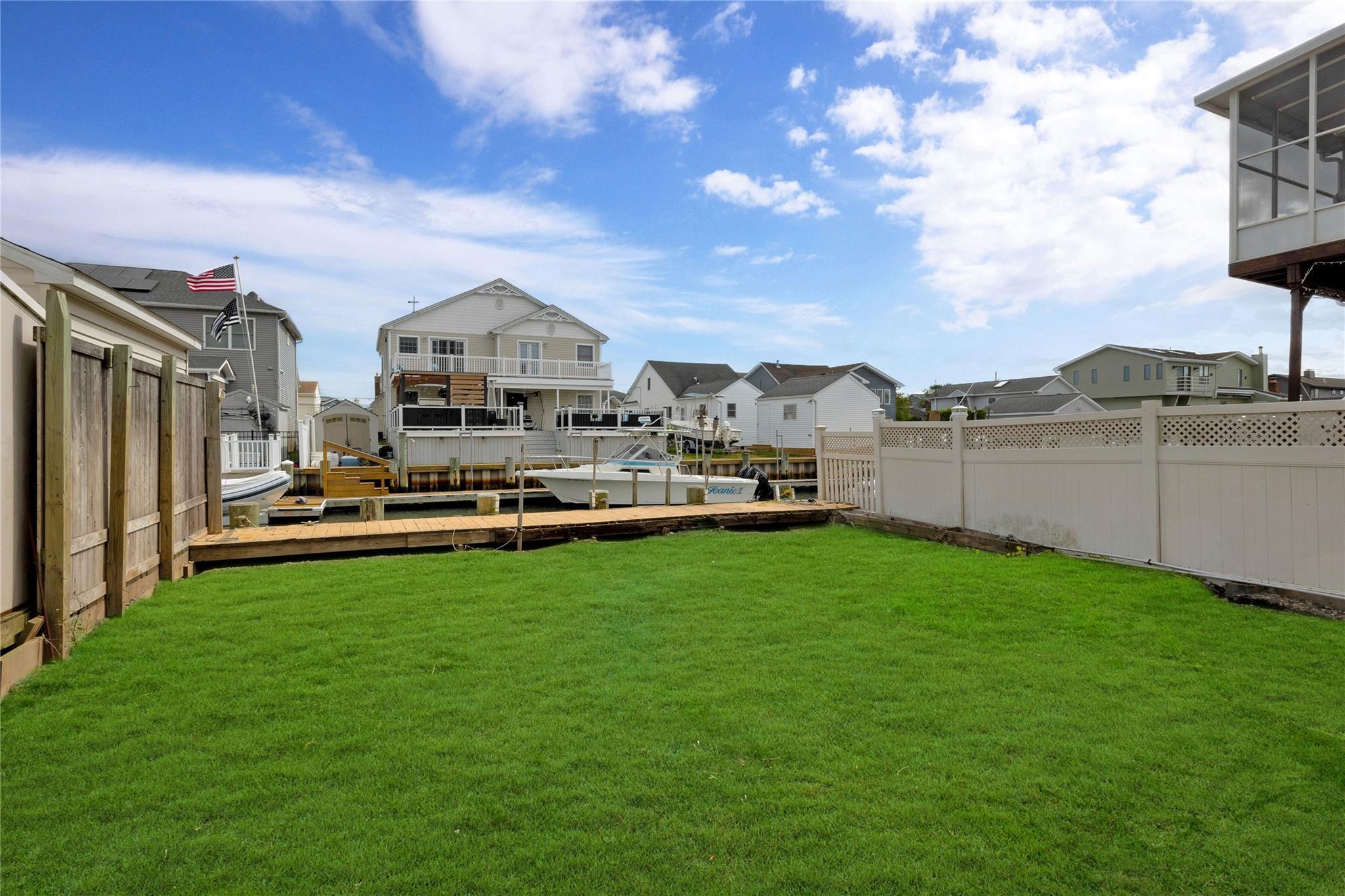 Single Family Naomi  Nassau County, NY 11783, MLS-867444-4