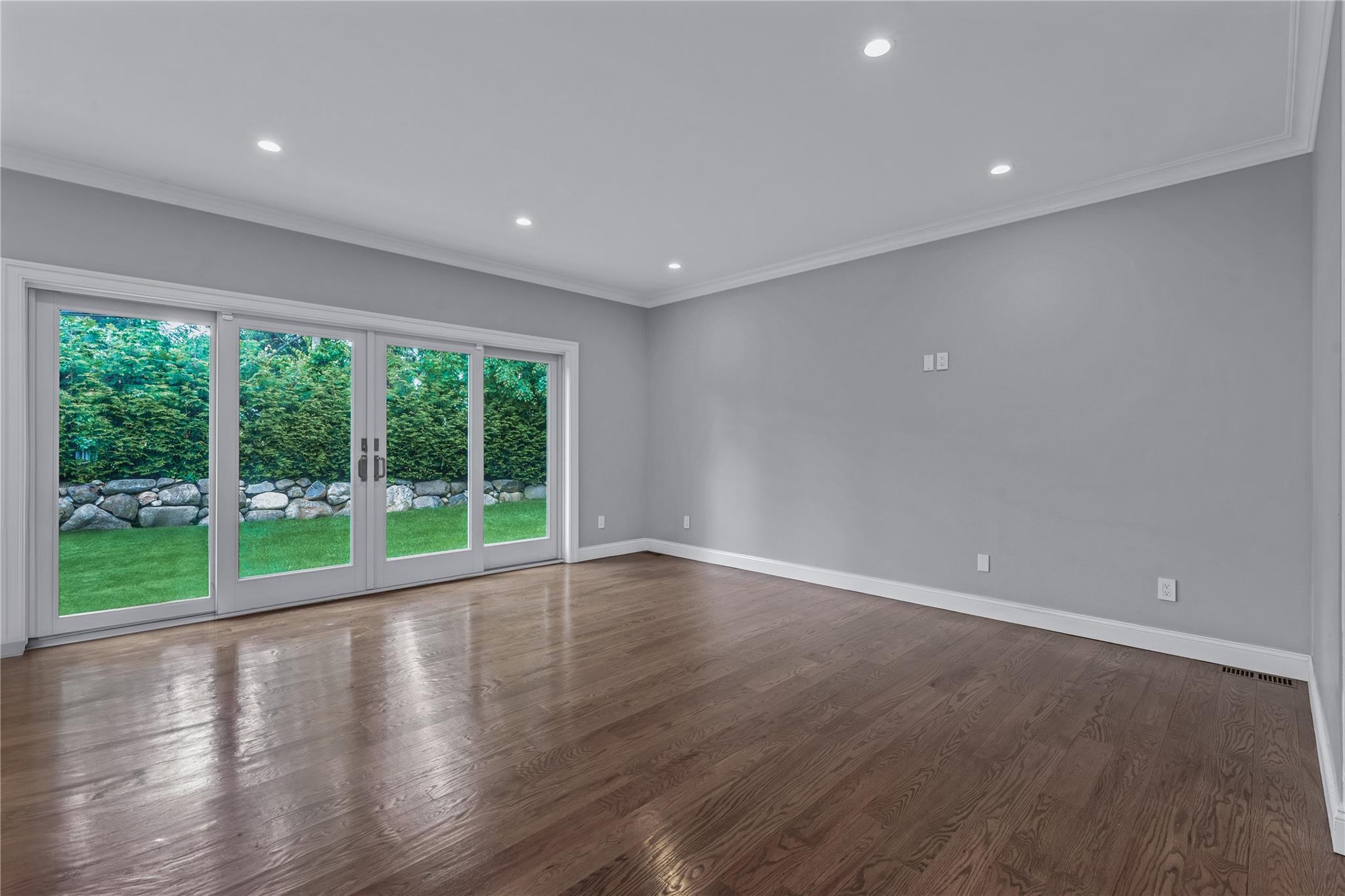 Single Family Grenfell  Nassau County, NY 11020, MLS-867448-10