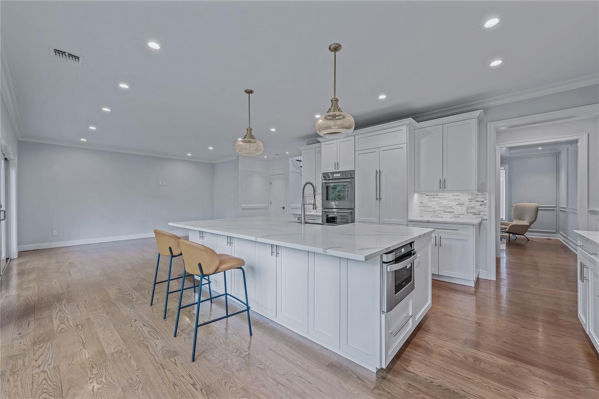 Single Family Grenfell  Nassau County, NY 11020, MLS-867448-15