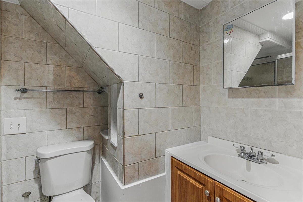 Single Family 120th  Queens, NY 11356, MLS-867453-22