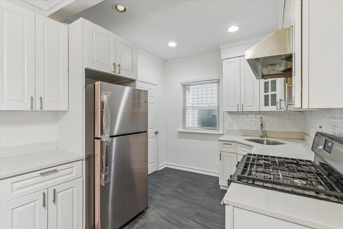 Single Family 120th  Queens, NY 11356, MLS-867453-6
