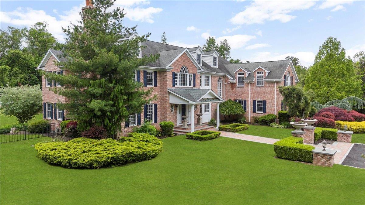 Single Family Pen Mor  Nassau County, NY 11732, MLS-867474-2
