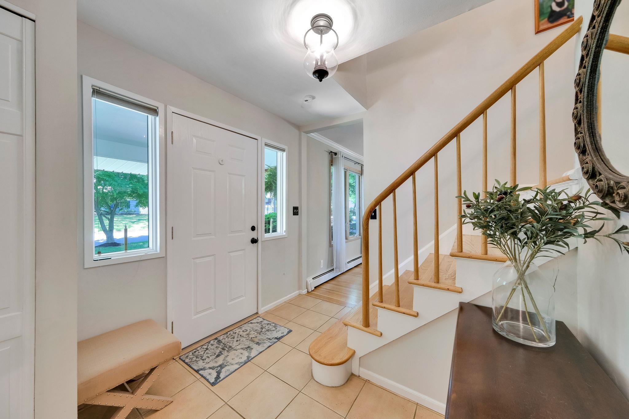 Single Family Blinker Light  Suffolk County, NY 11790, MLS-867479-17
