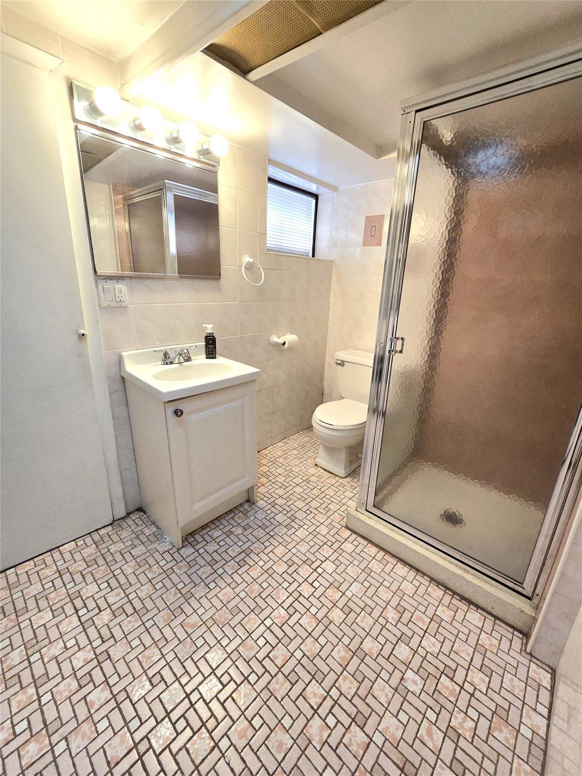 Single Family 96th  Queens, NY 11417, MLS-867485-10