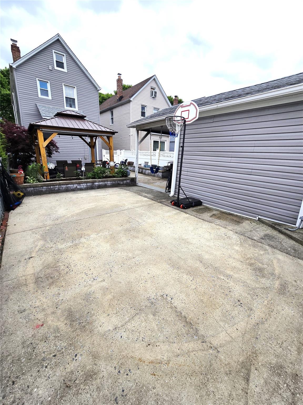 Single Family 96th  Queens, NY 11417, MLS-867485-18