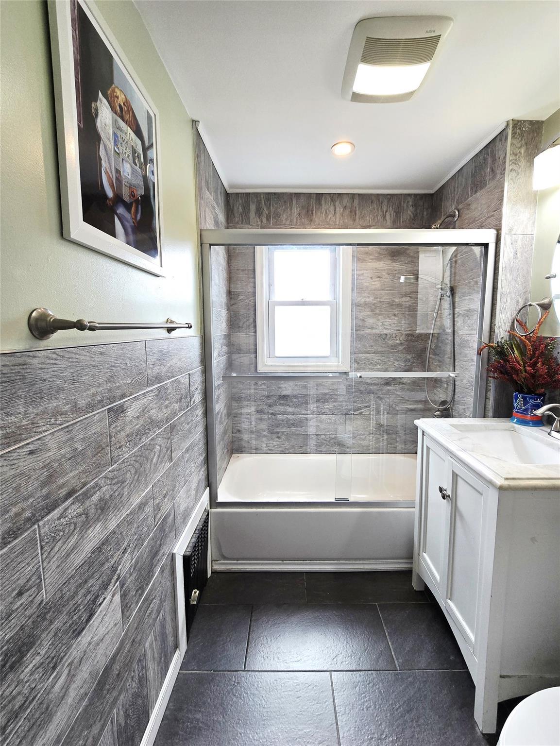 Single Family 96th  Queens, NY 11417, MLS-867485-9