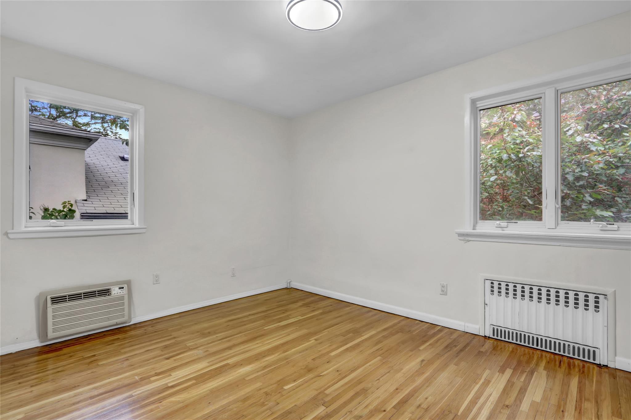 Single Family Oriental  Brooklyn, NY 11235, MLS-867486-13