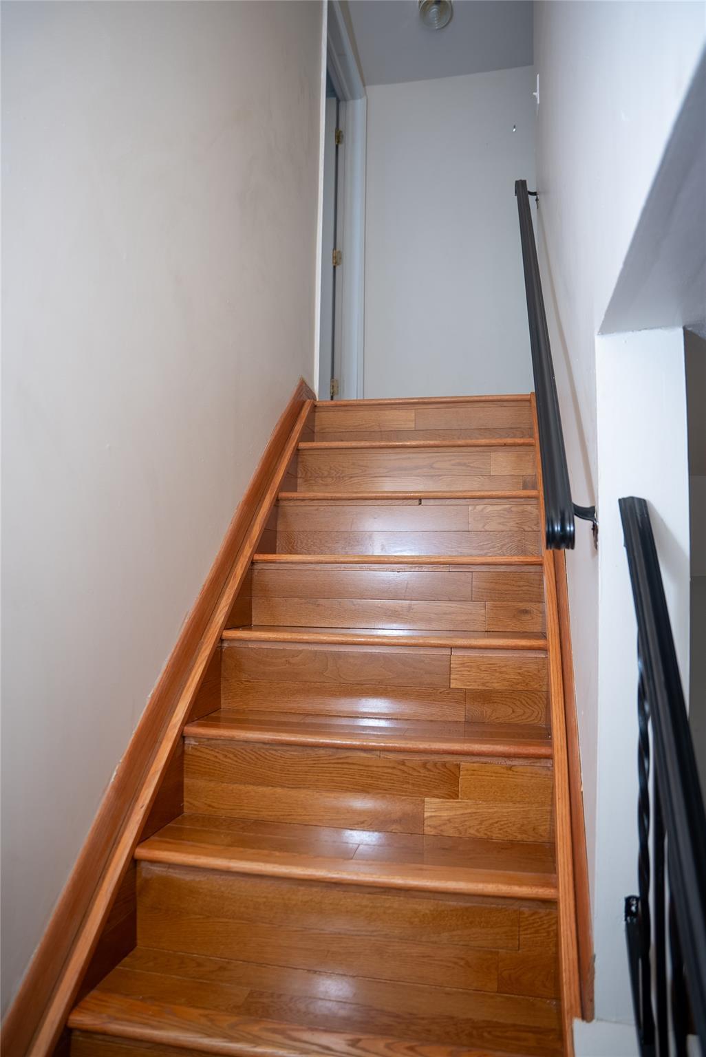 Single Family Charles Place  Staten Island, NY 10303, MLS-867510-10