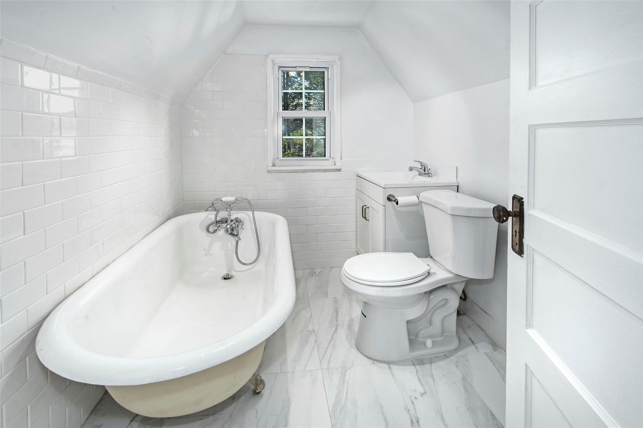 Single Family Byworth  Westchester County, NY 10804, MLS-867543-26