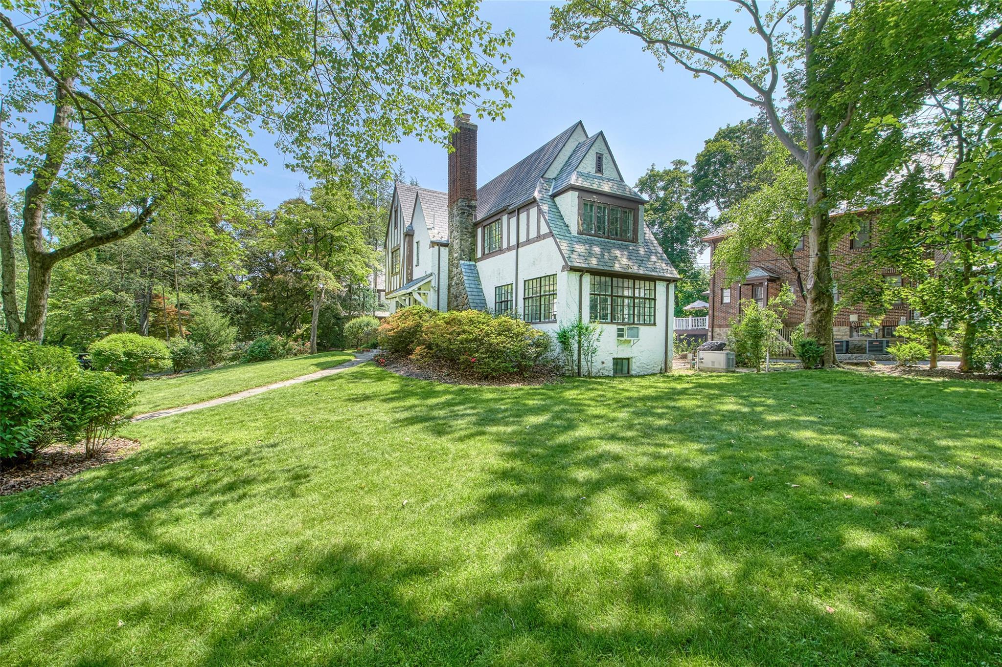 Single Family Byworth  Westchester County, NY 10804, MLS-867543-3