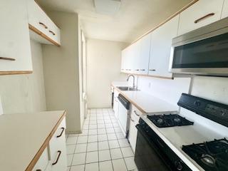 Coop 3855 Shore Parkway  Brooklyn, NY 11235, MLS-867556-3