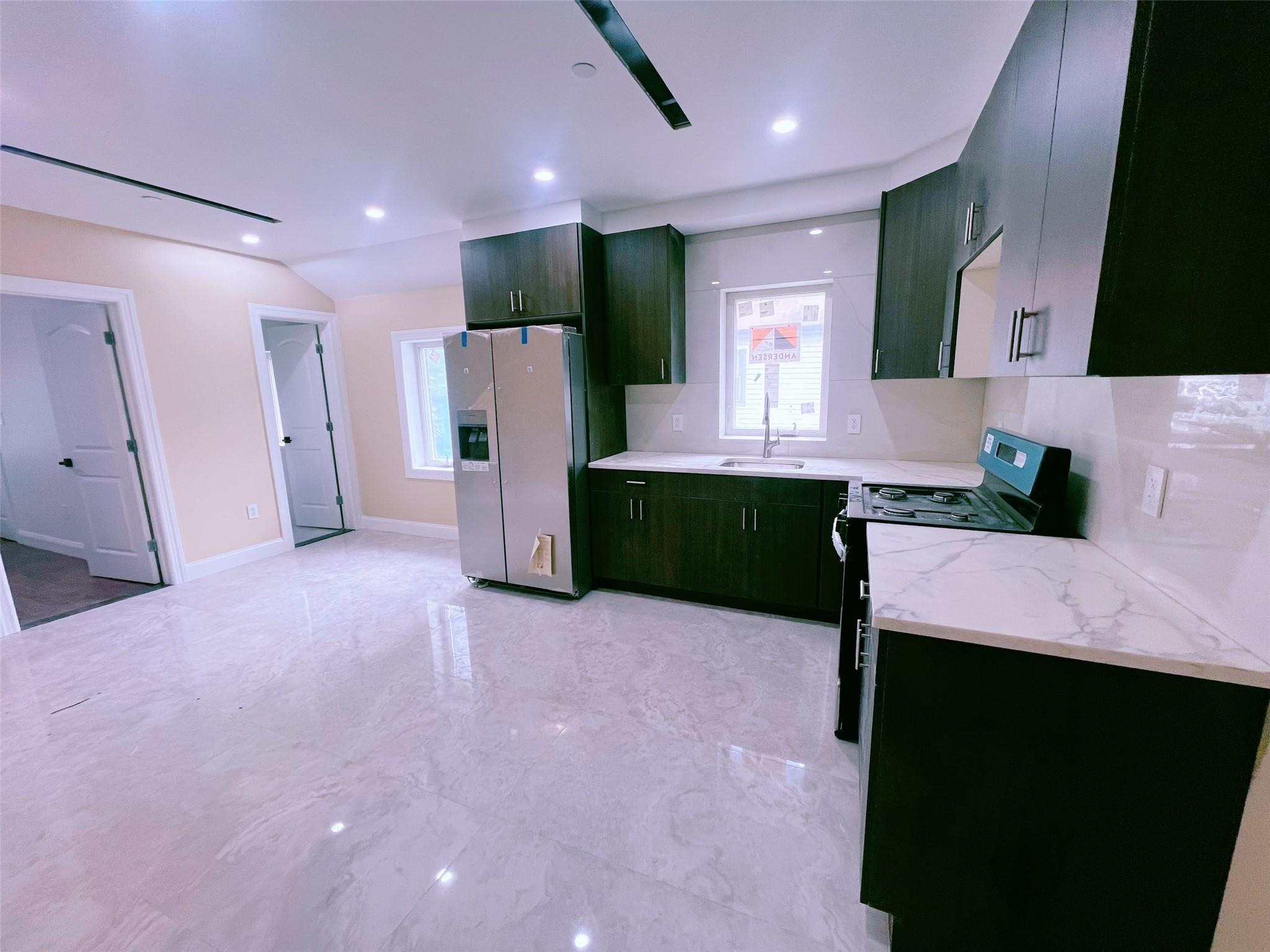 Single Family 47th  Queens, NY 11361, MLS-867568-25