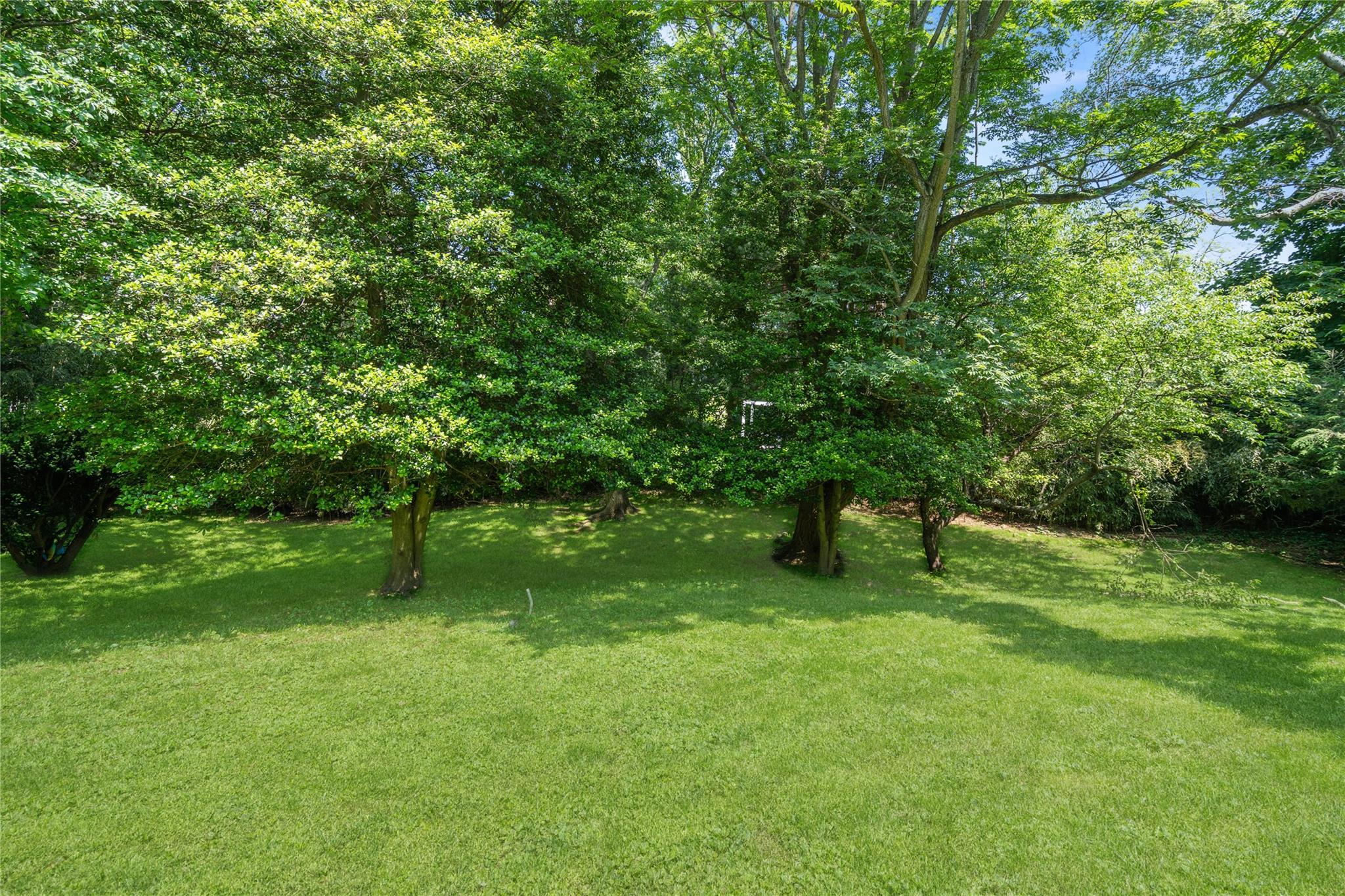 Single Family The Birches  Nassau County, NY 11576, MLS-867570-22