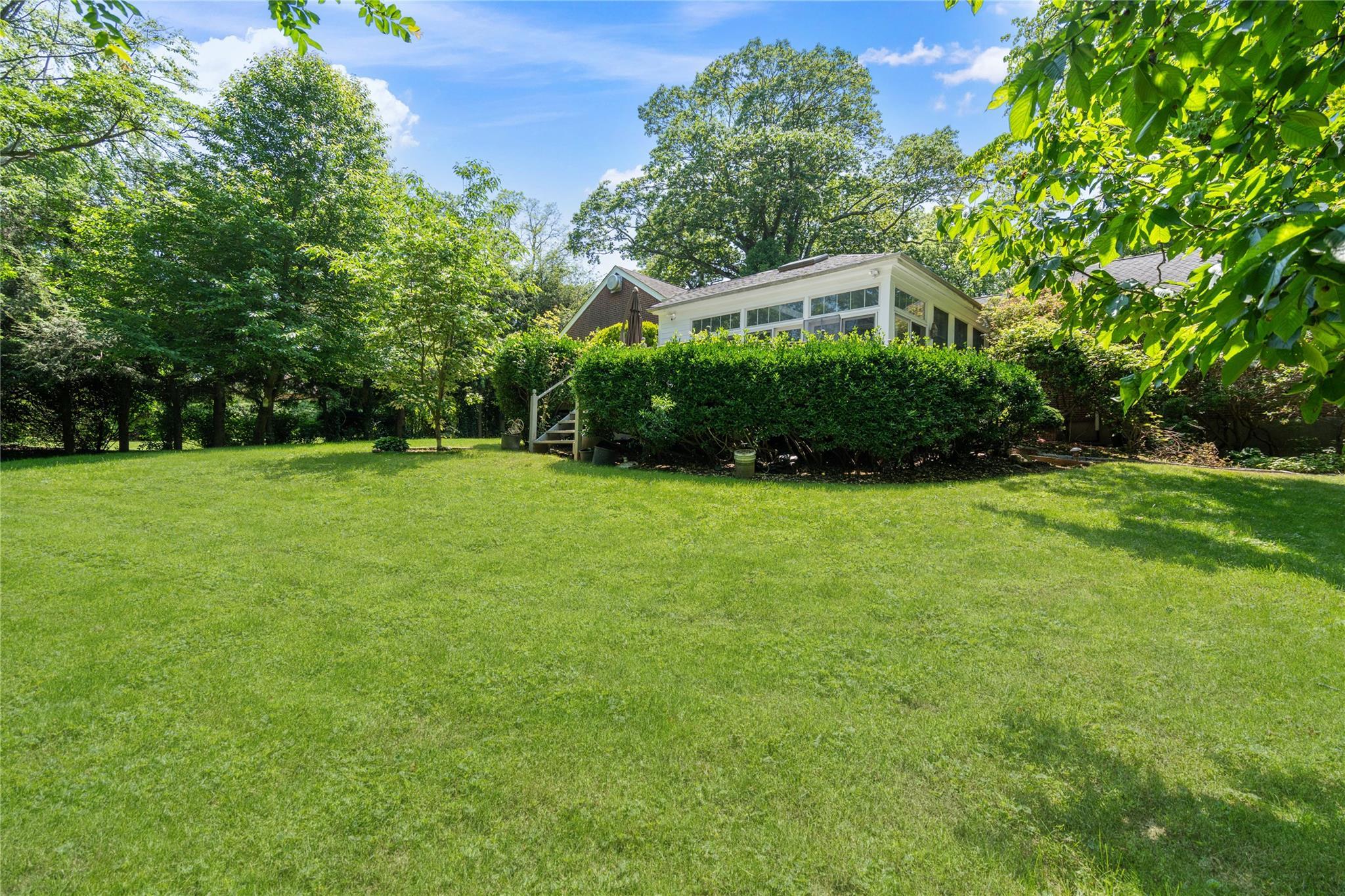 Single Family The Birches  Nassau County, NY 11576, MLS-867570-26