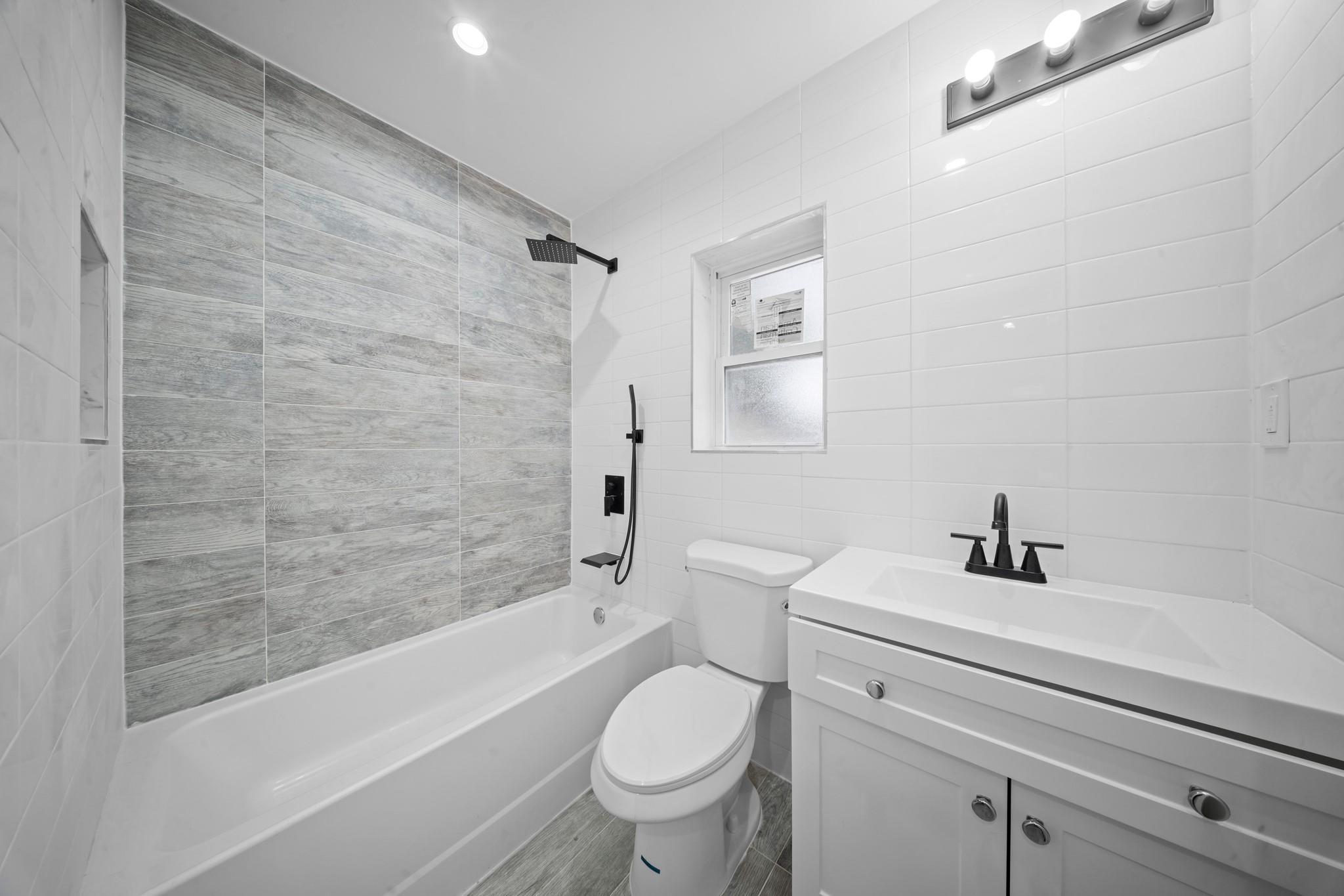 Single Family 213th  Queens, NY 11429, MLS-867575-11
