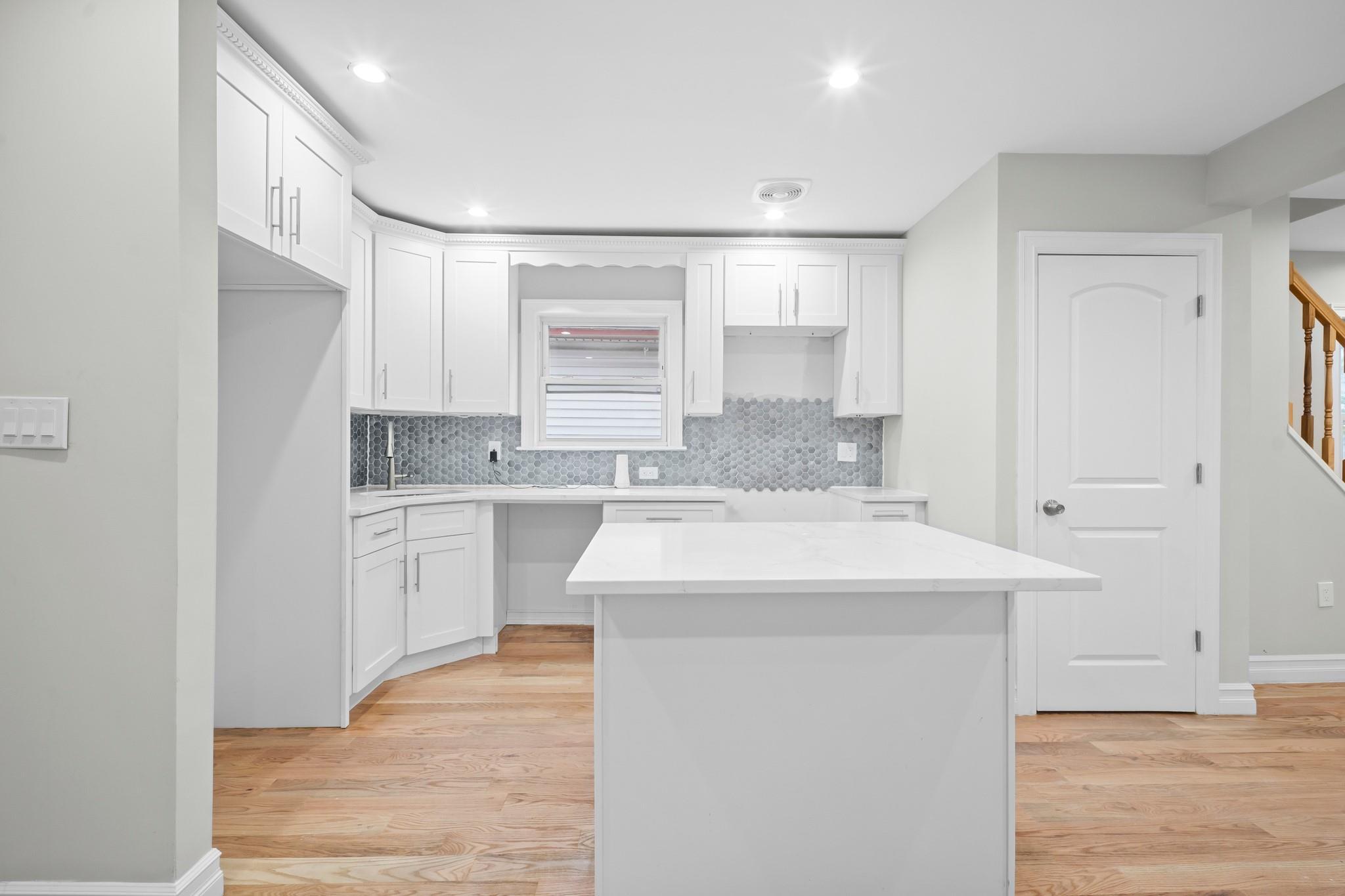 Single Family 213th  Queens, NY 11429, MLS-867575-2