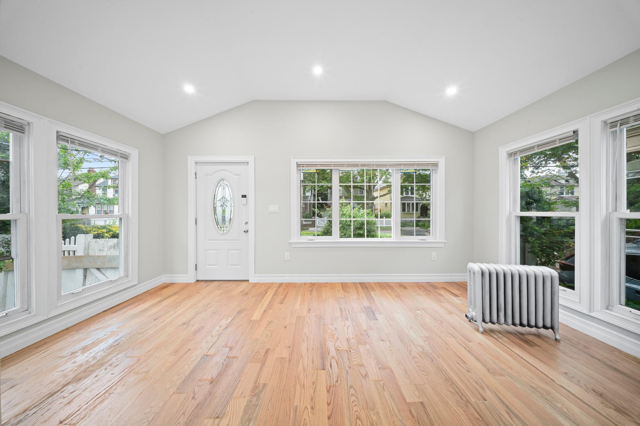 Single Family 213th  Queens, NY 11429, MLS-867575-5