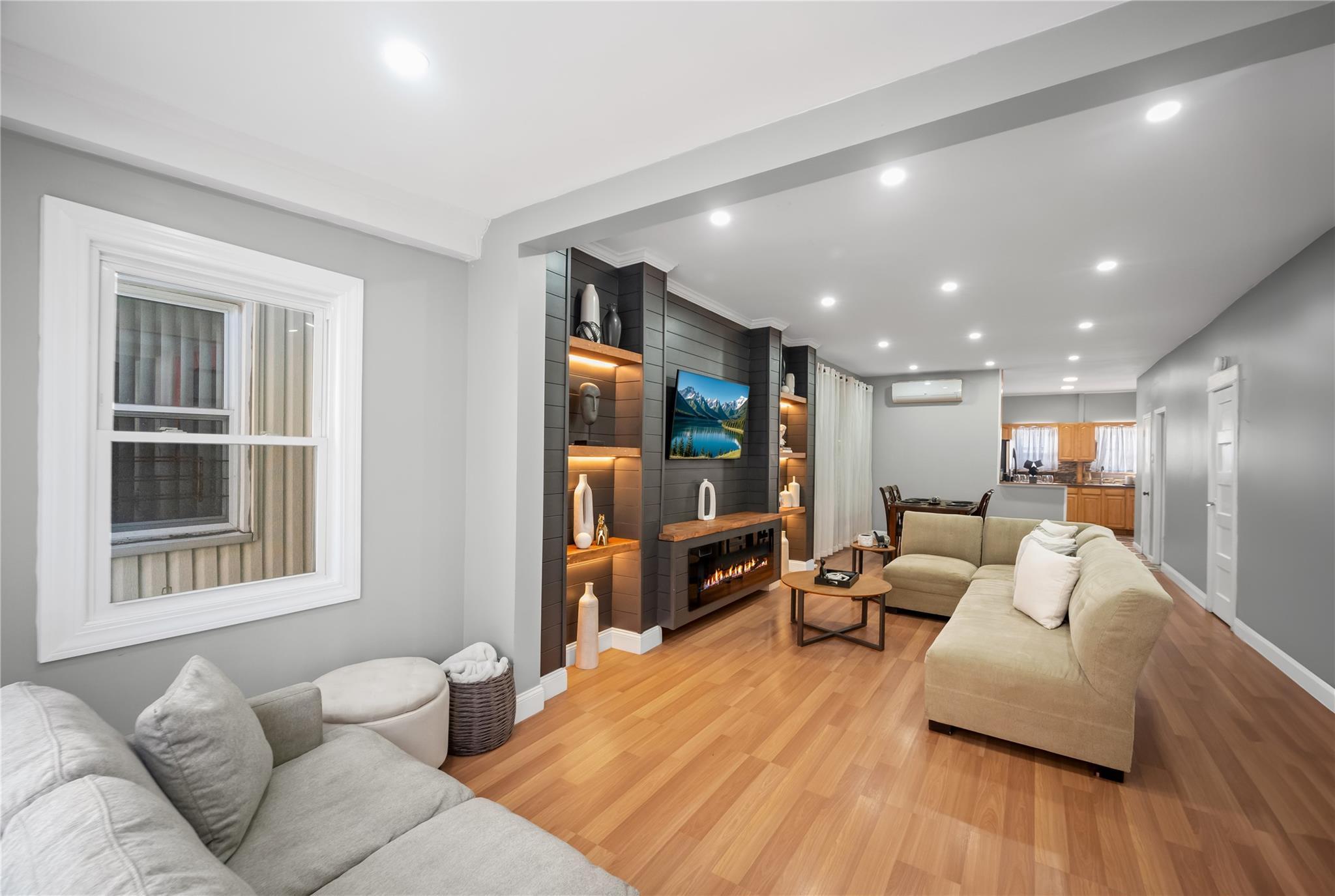 Single Family 85th  Queens, NY 11418, MLS-867579-5