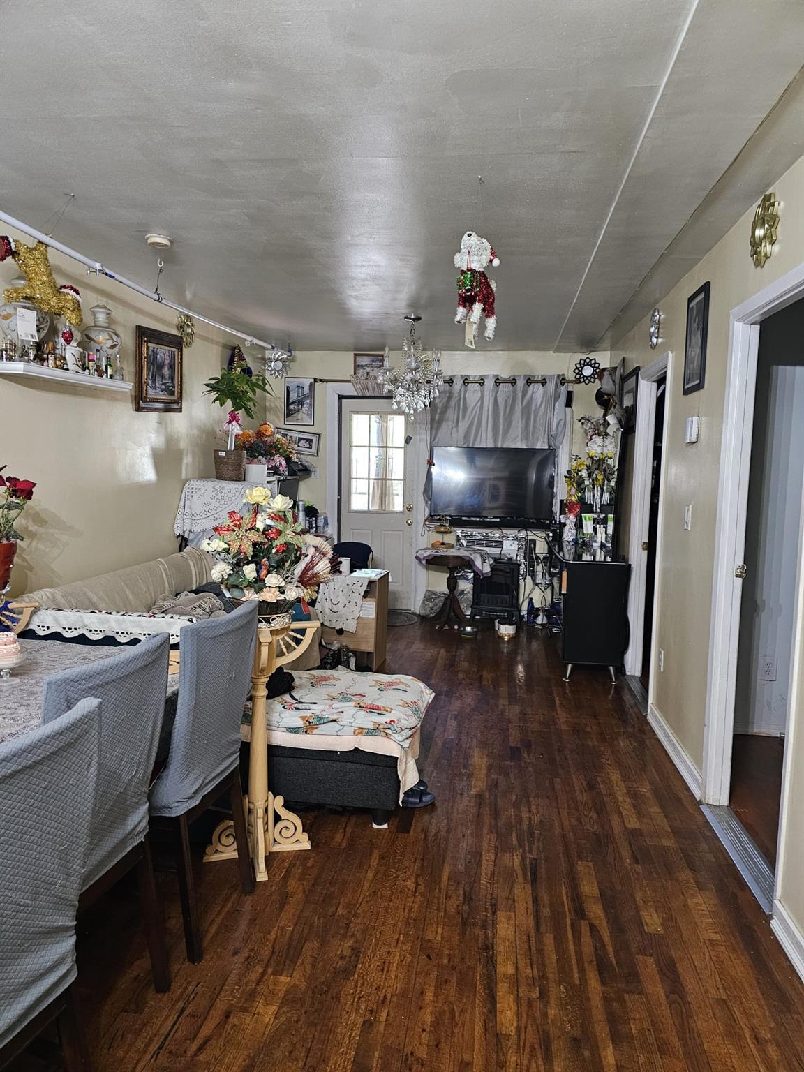 Single Family Van Cleef  Queens, NY 11368, MLS-867625-18