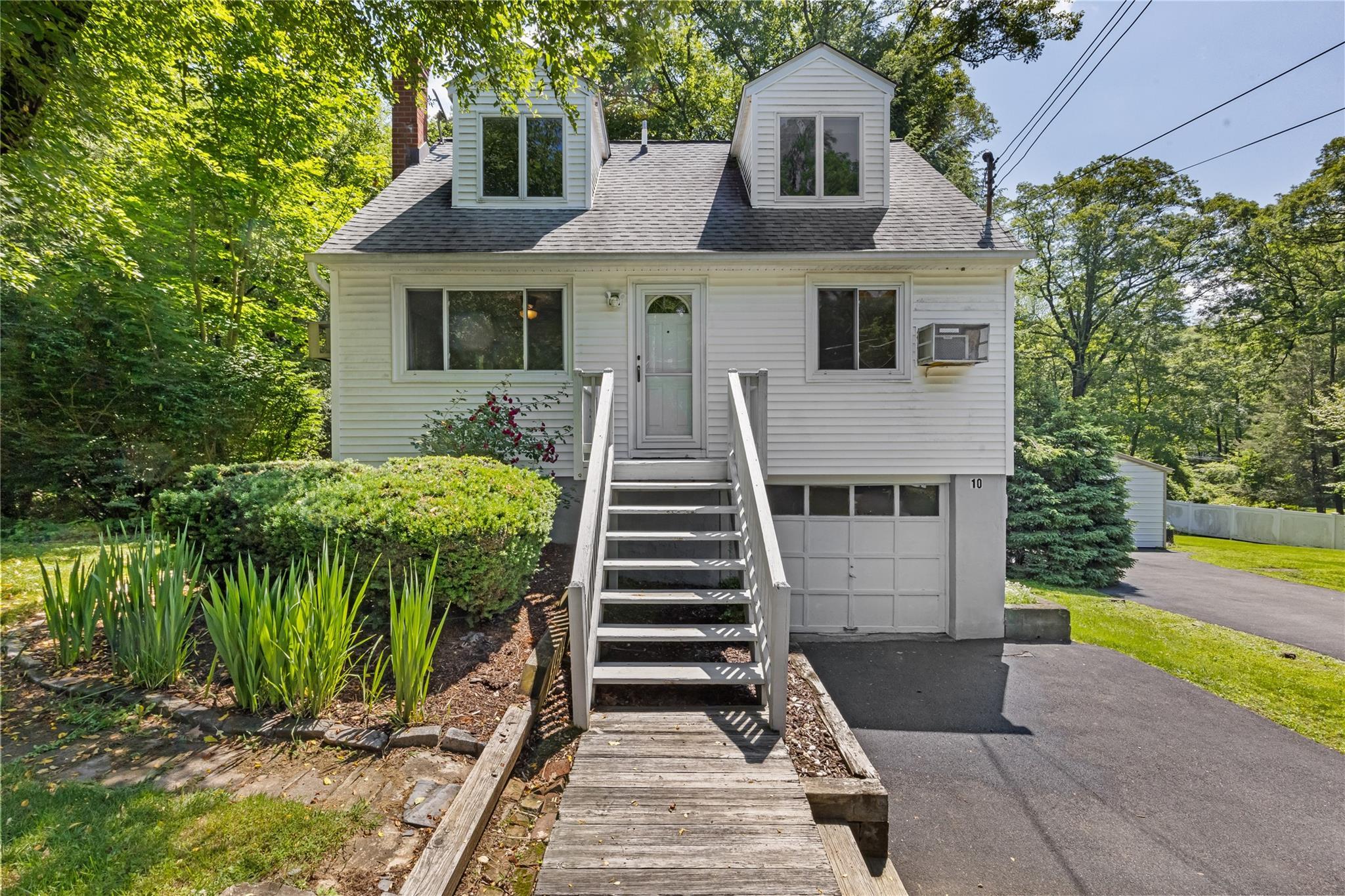 Single Family Arbutus  Putnam County, NY 10579, MLS-867629-4