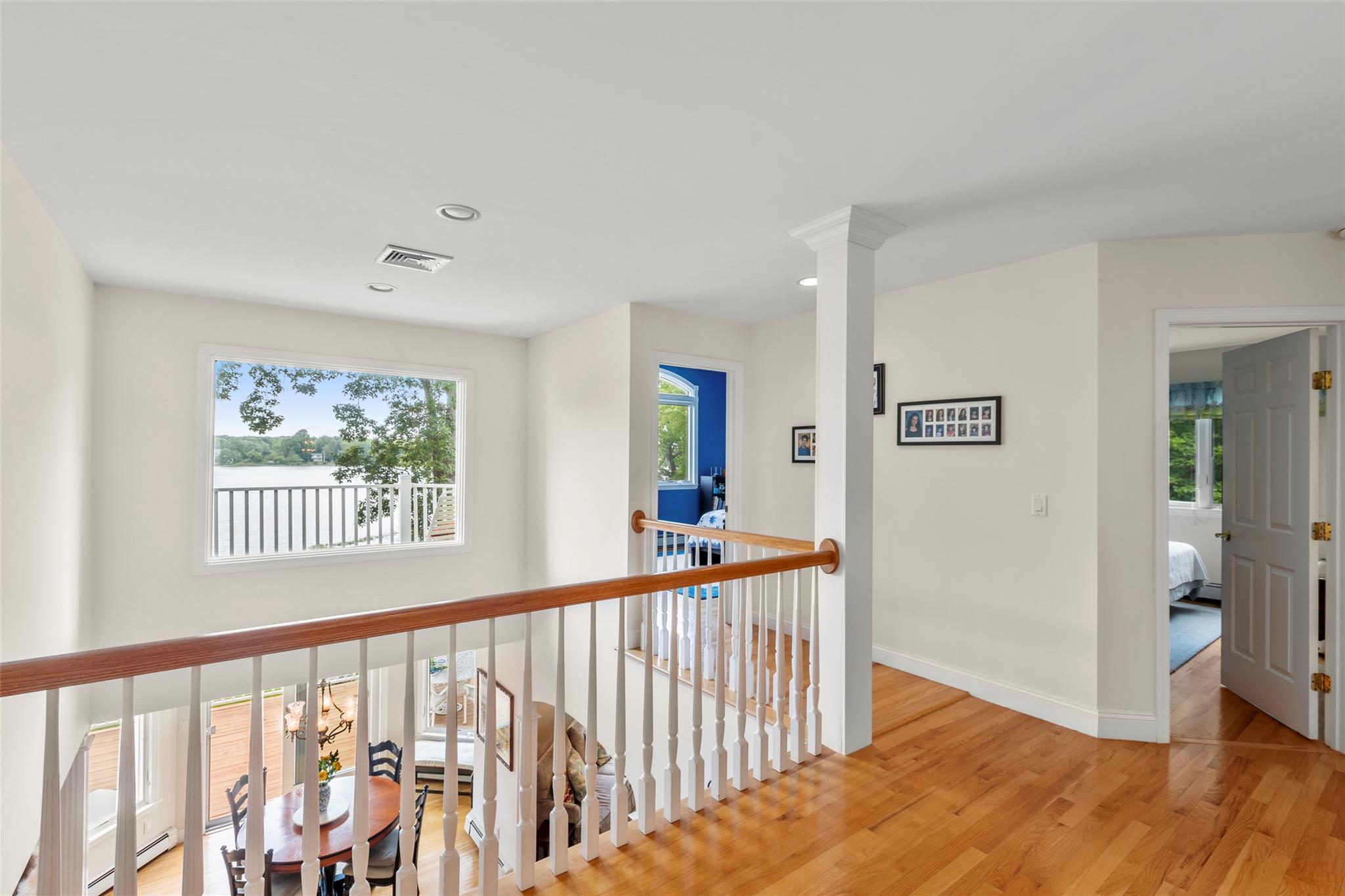 Single Family Youngs  Suffolk County, NY 11733, MLS-867649-17
