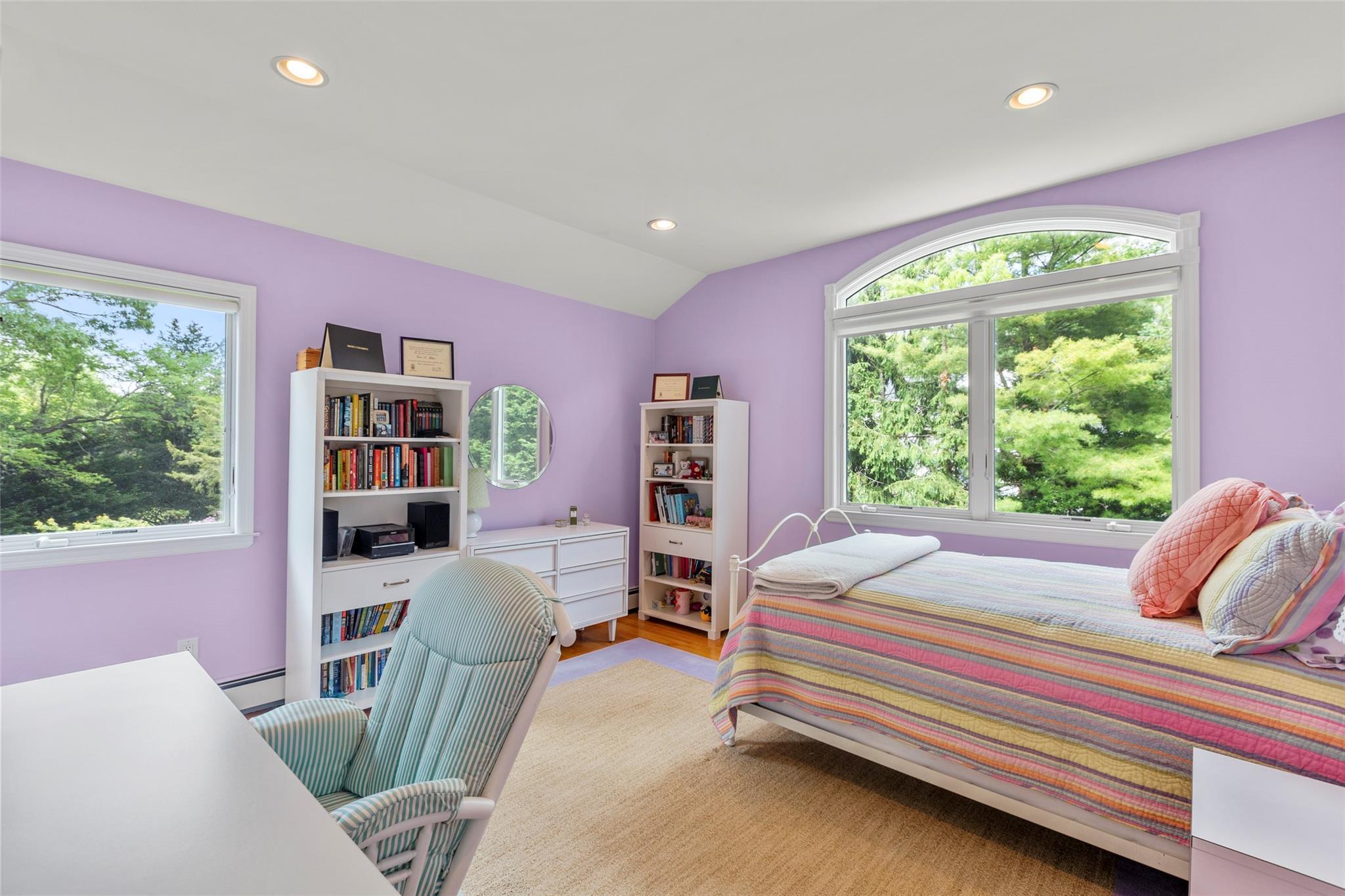 Single Family Youngs  Suffolk County, NY 11733, MLS-867649-25