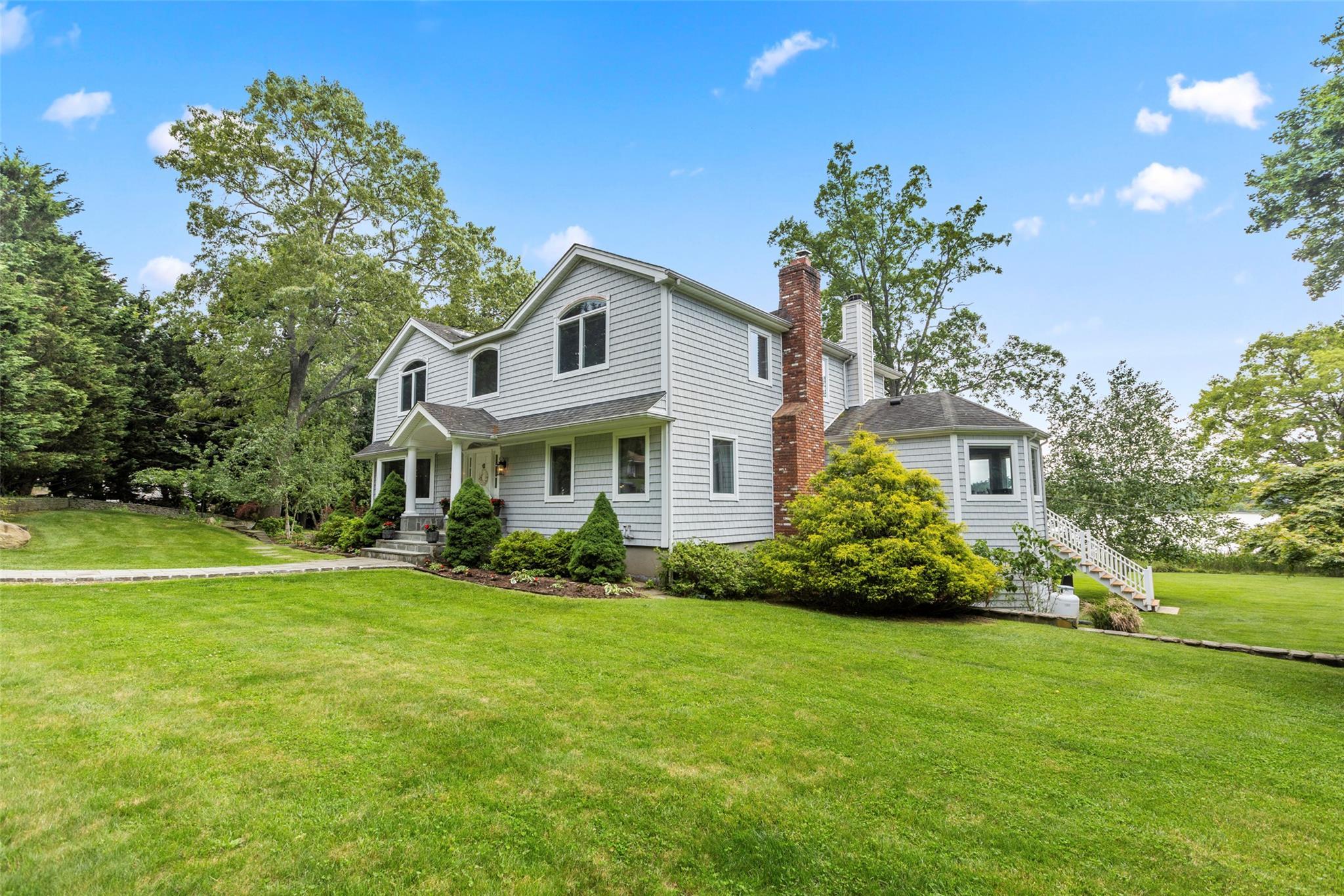 Single Family Youngs  Suffolk County, NY 11733, MLS-867649-3