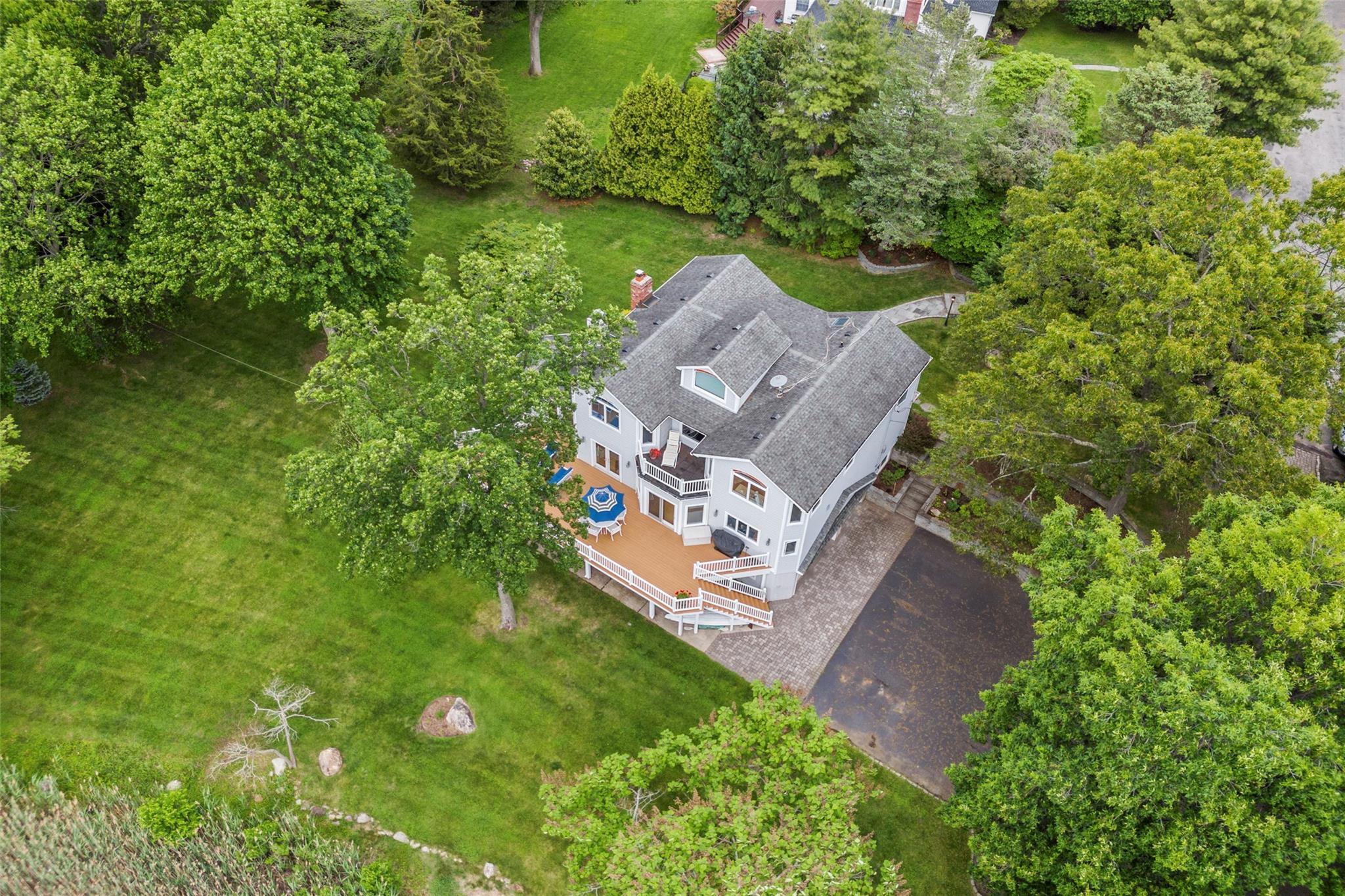 Single Family Youngs  Suffolk County, NY 11733, MLS-867649-32