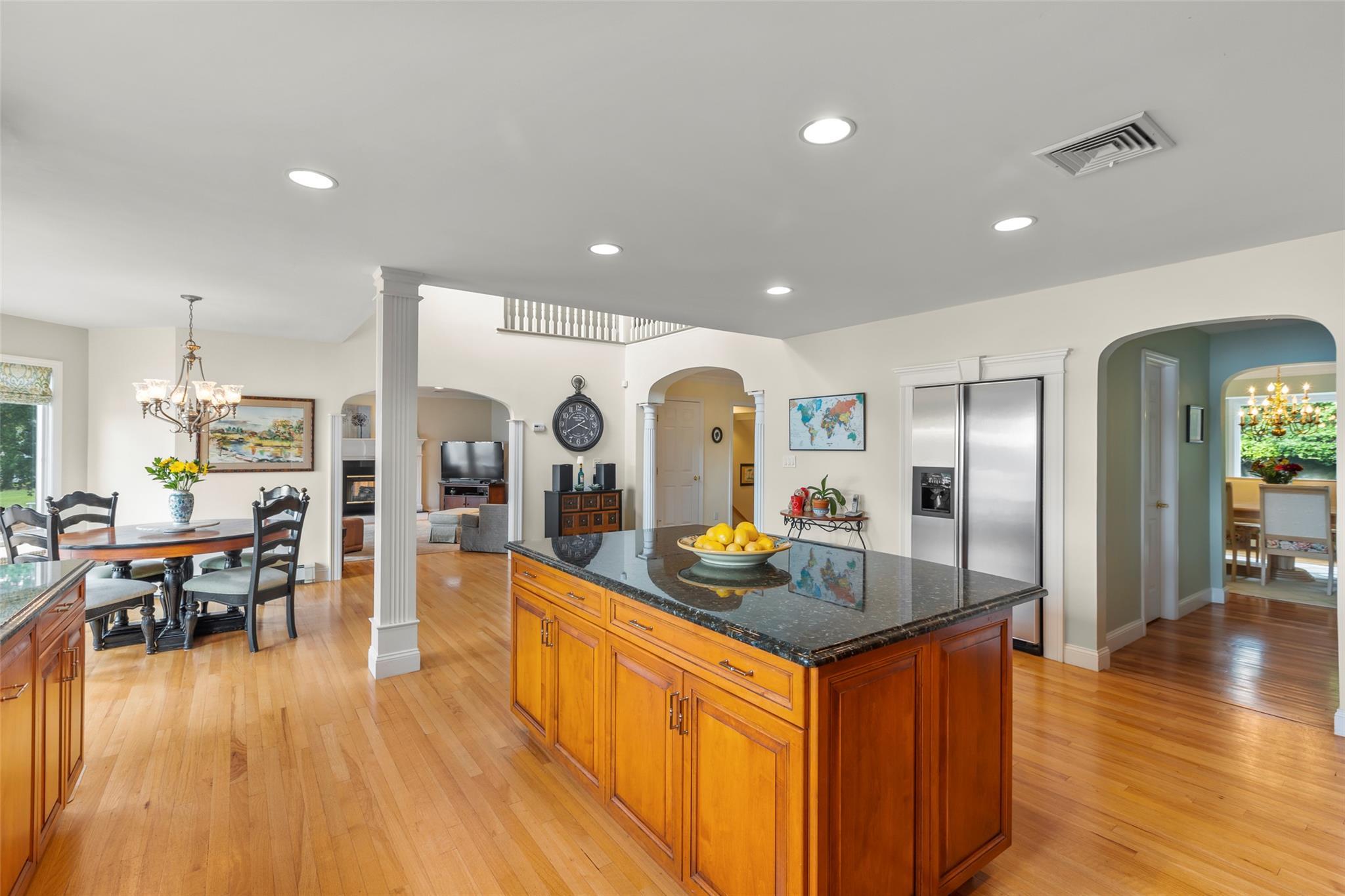 Single Family Youngs  Suffolk County, NY 11733, MLS-867649-9