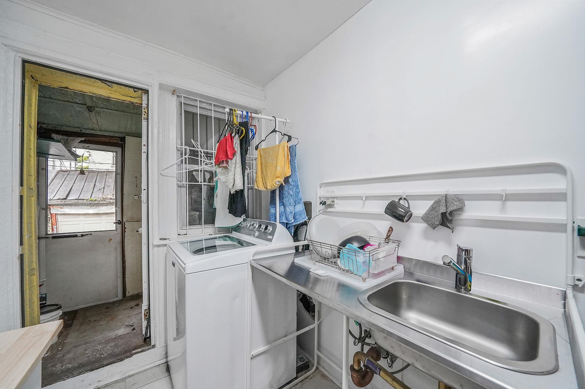 Single Family Lamont  Brooklyn, NY 11225, MLS-867678-11