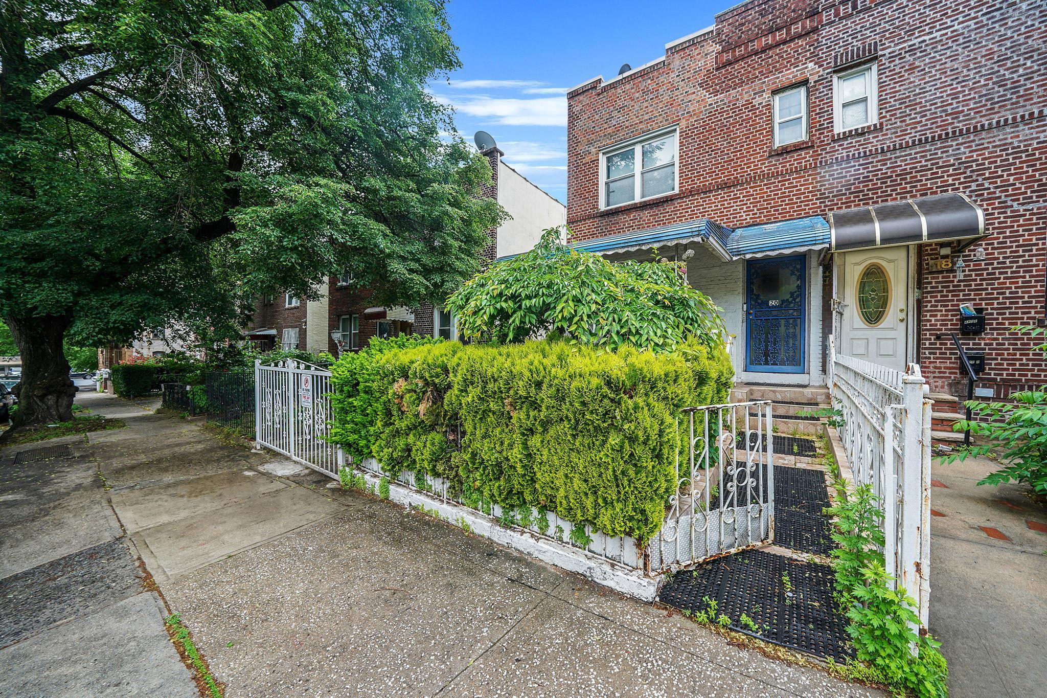 Single Family Lamont  Brooklyn, NY 11225, MLS-867678-2