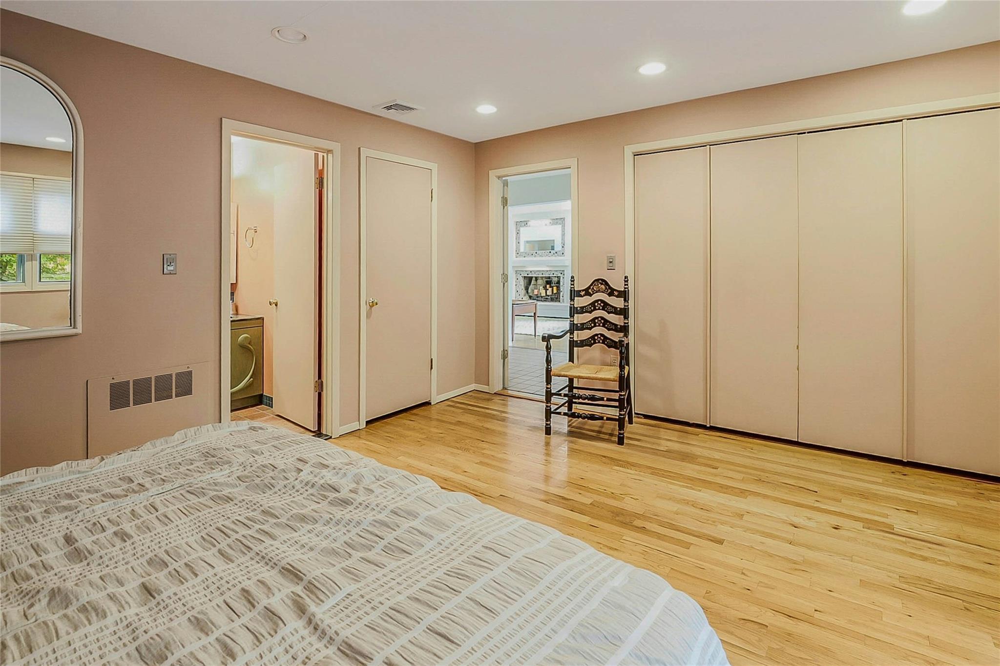 Single Family Laurel  Nassau County, NY 11579, MLS-867690-20