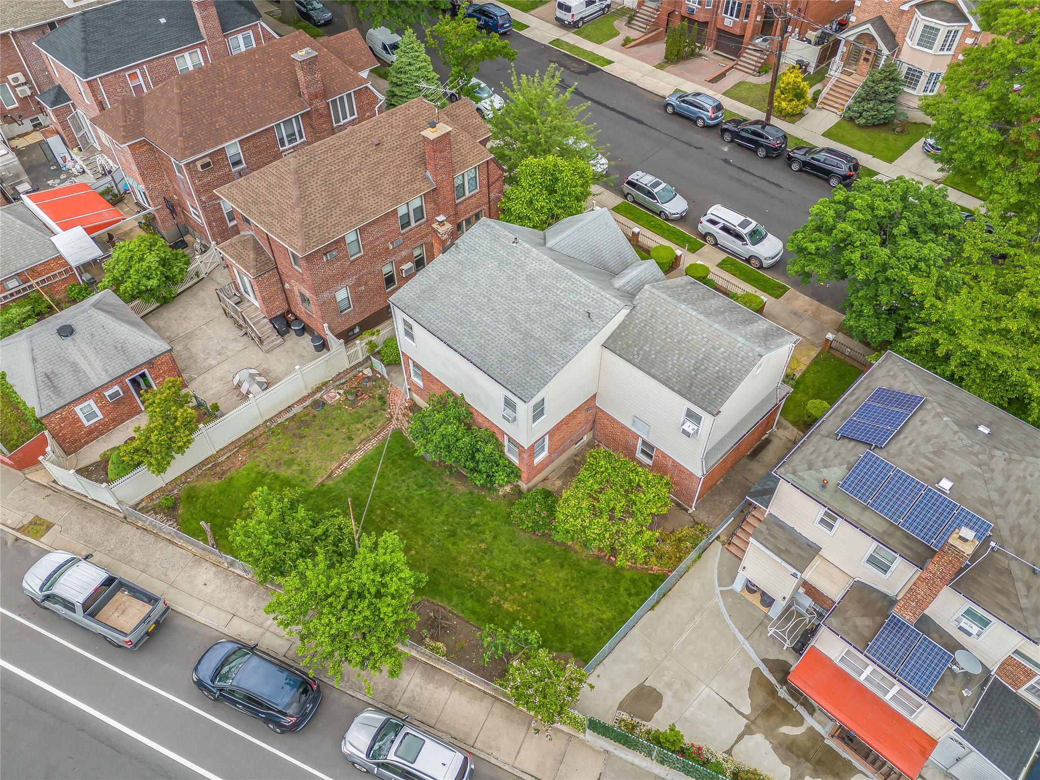 Single Family 23rd  Queens, NY 11357, MLS-867691-29