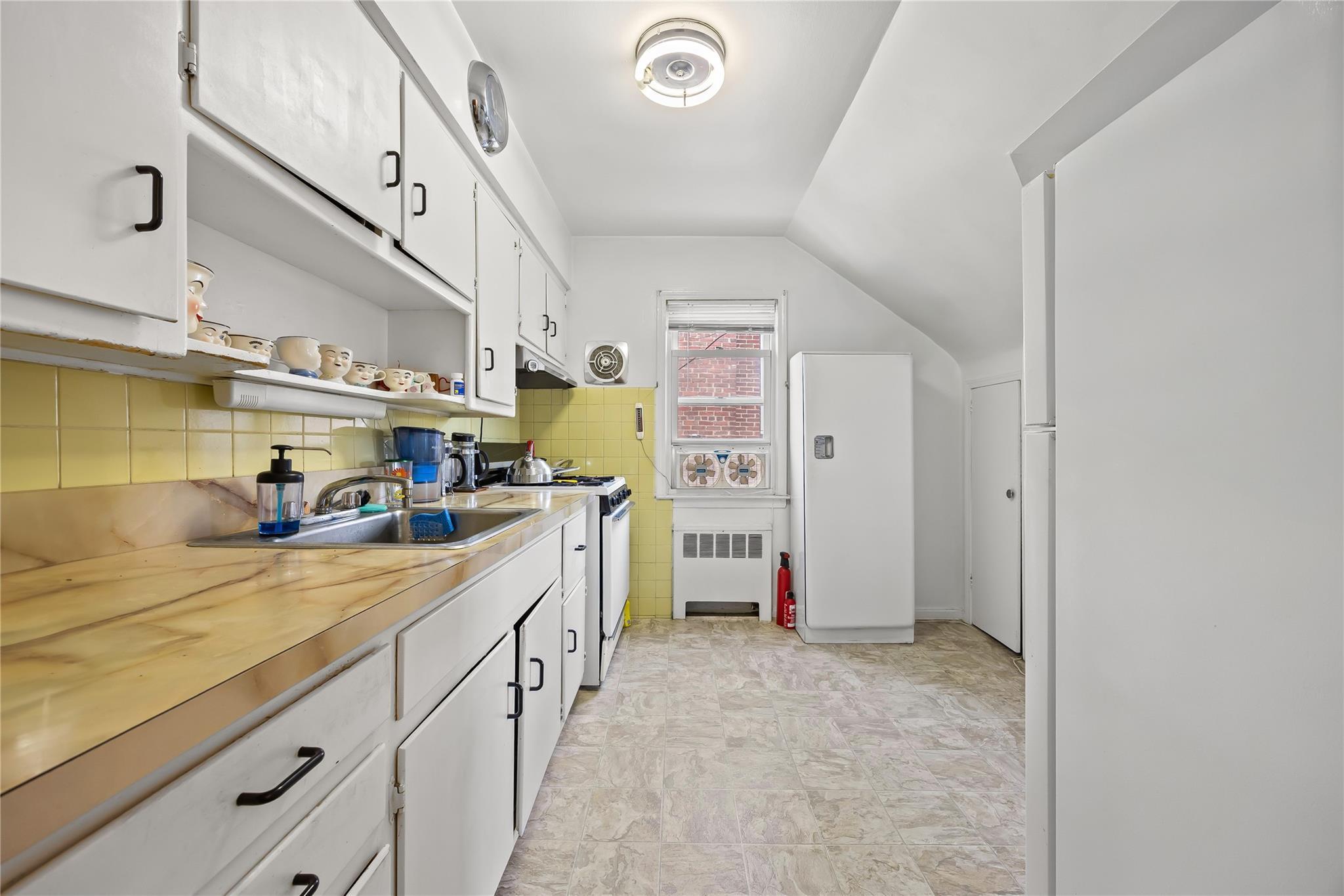 Single Family 23rd  Queens, NY 11357, MLS-867691-7