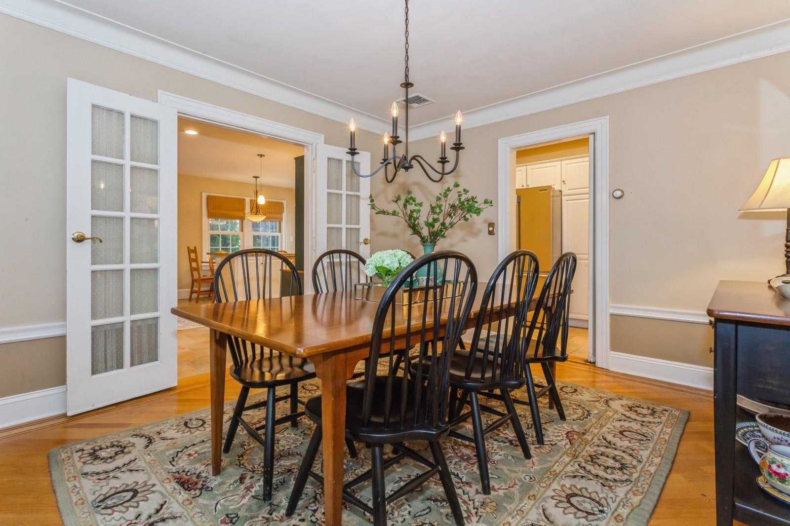 Single Family 5th Place  Nassau County, NY 11530, MLS-867709-10