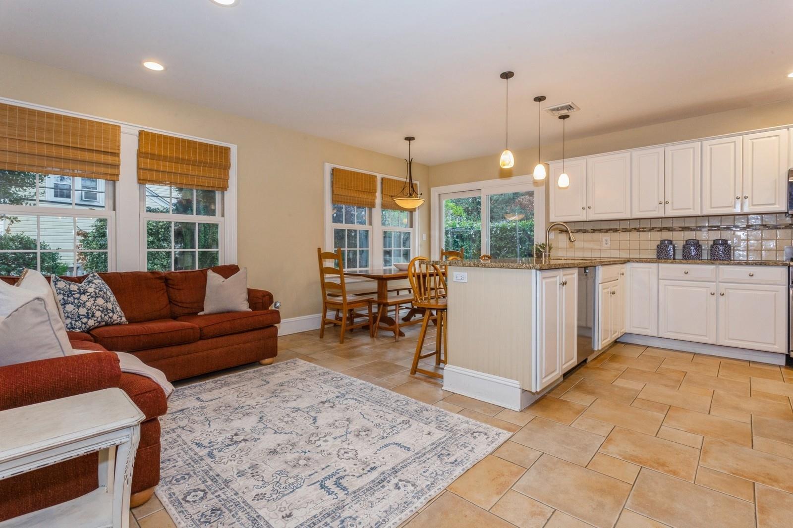 Single Family 5th Place  Nassau County, NY 11530, MLS-867709-11