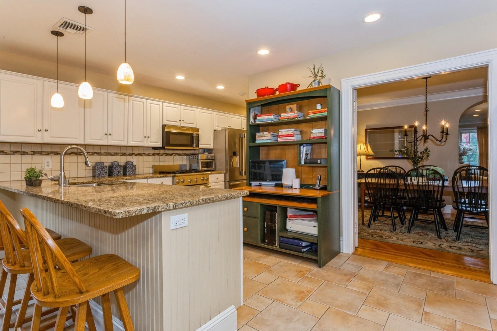 Single Family 5th Place  Nassau County, NY 11530, MLS-867709-15