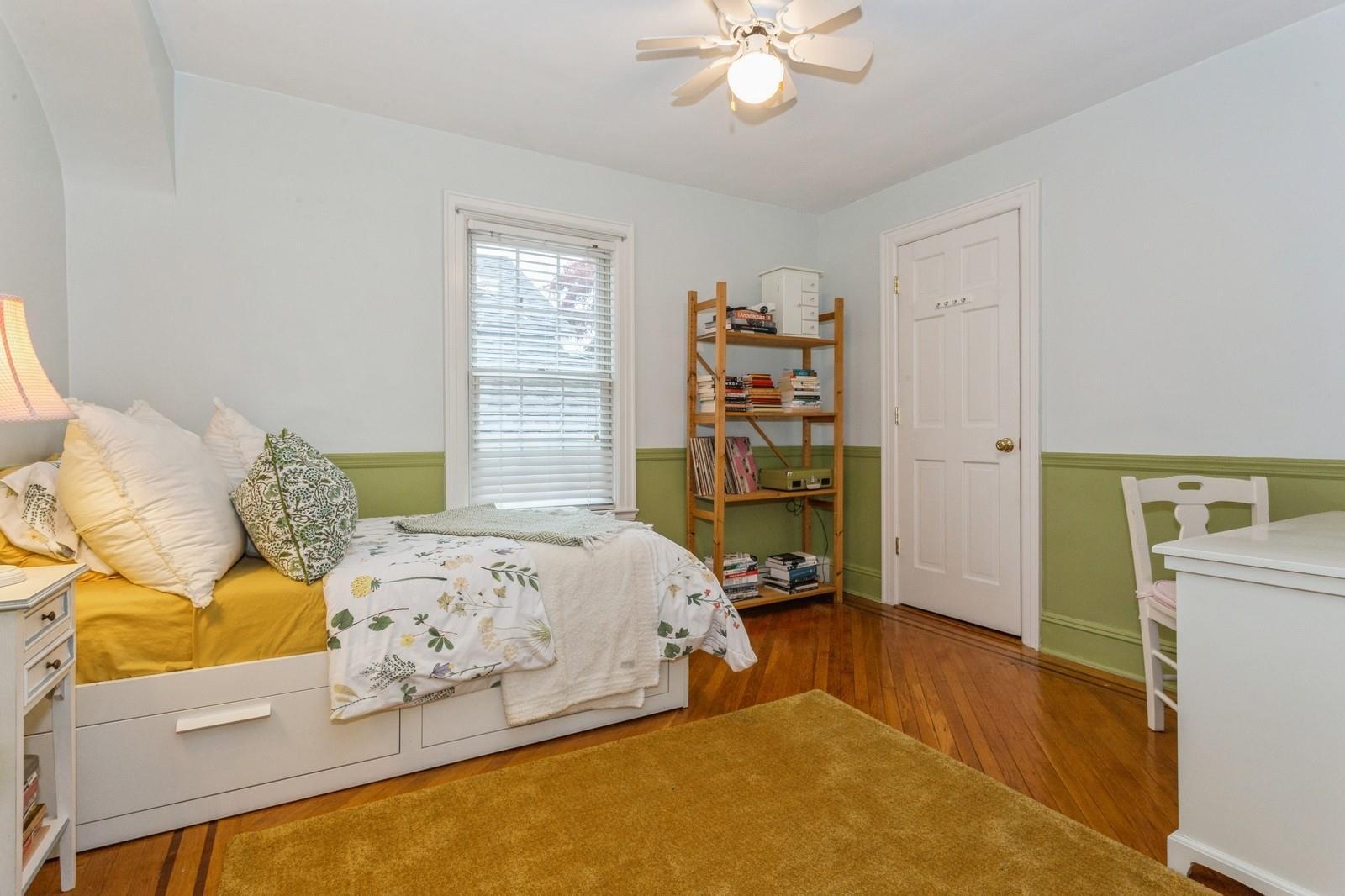 Single Family 5th Place  Nassau County, NY 11530, MLS-867709-27