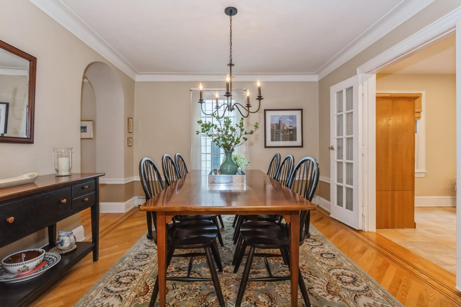Single Family 5th Place  Nassau County, NY 11530, MLS-867709-9