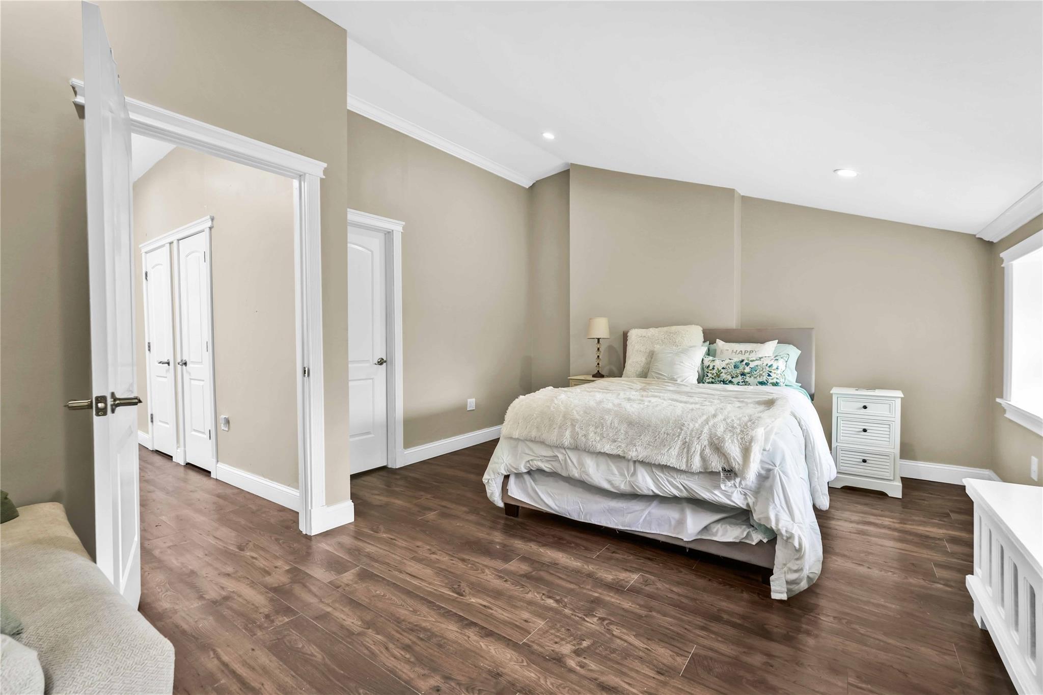 Single Family Monroe  Brooklyn, NY 11221, MLS-867710-25