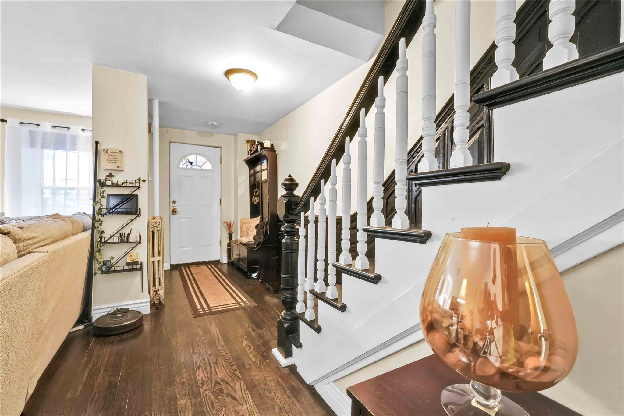 Single Family Monroe  Brooklyn, NY 11221, MLS-867710-26