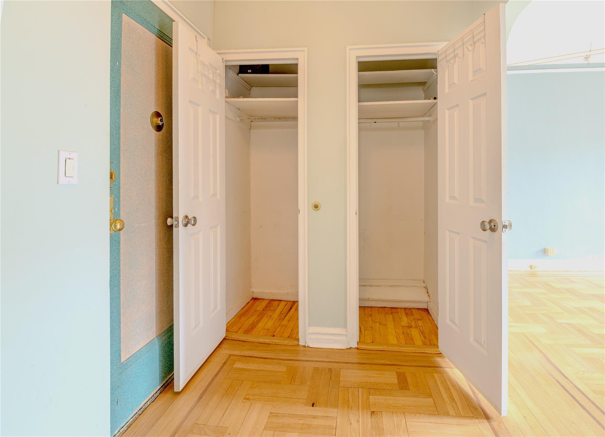 Coop East Mosholu Parkway South  Bronx, NY 10458, MLS-867715-11
