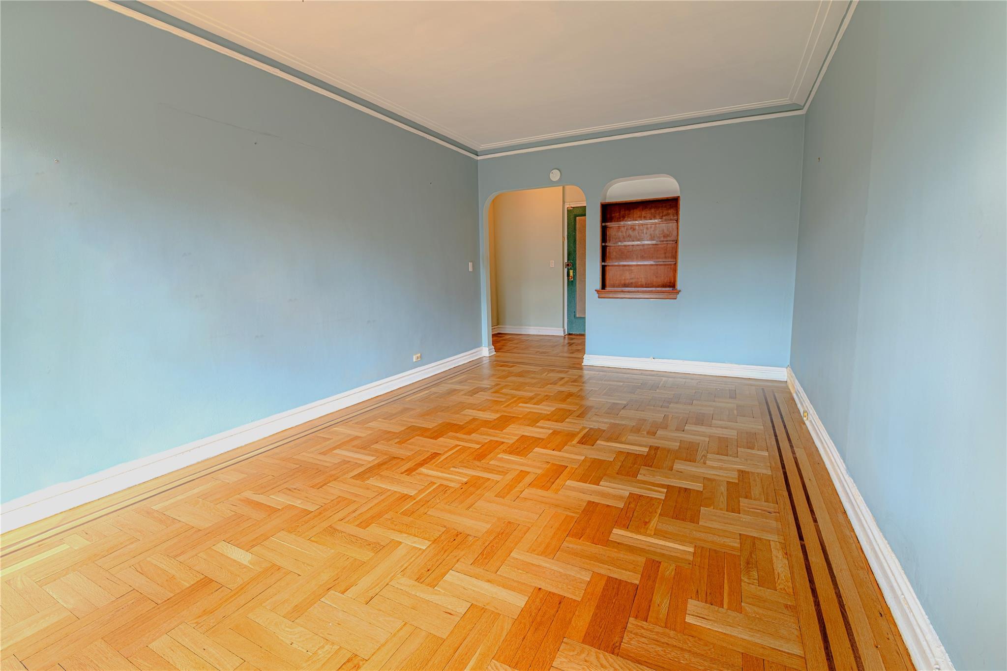 Coop East Mosholu Parkway South  Bronx, NY 10458, MLS-867715-8
