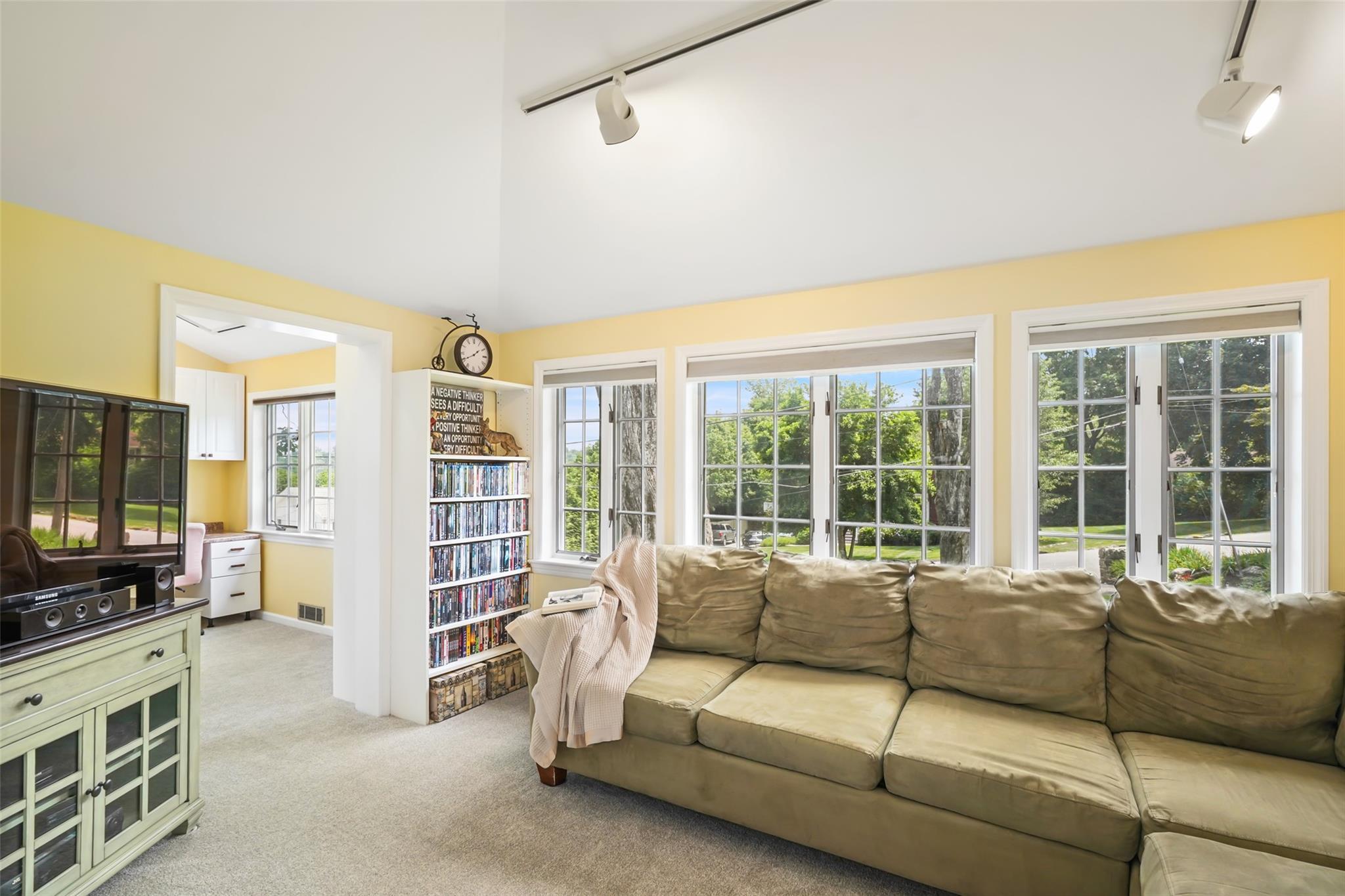 Single Family East  Putnam County, NY 10512, MLS-867722-12