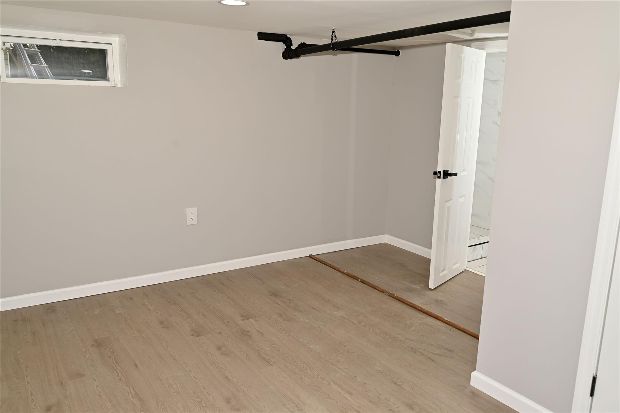 Single Family 116th  Queens, NY 11412, MLS-867734-23