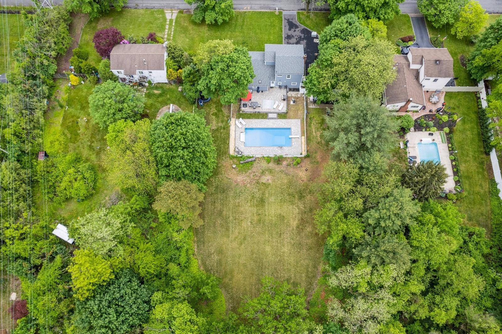 Single Family Charter  Suffolk County, NY 11746, MLS-867737-29