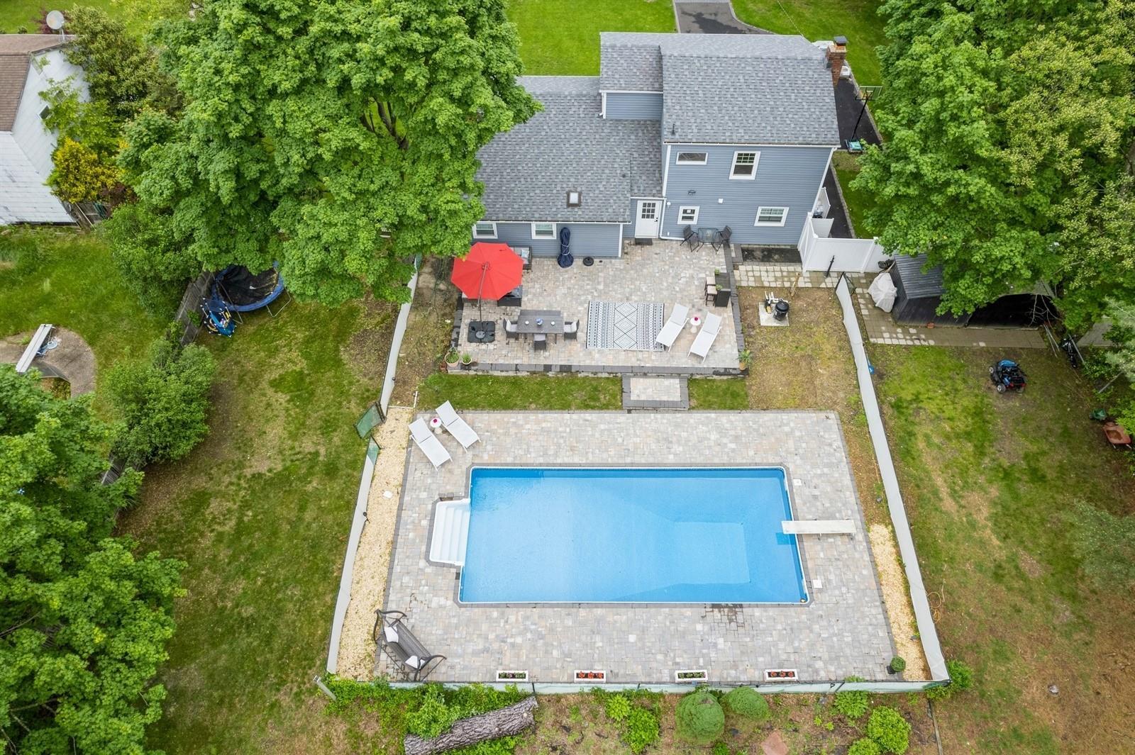 Single Family Charter  Suffolk County, NY 11746, MLS-867737-30
