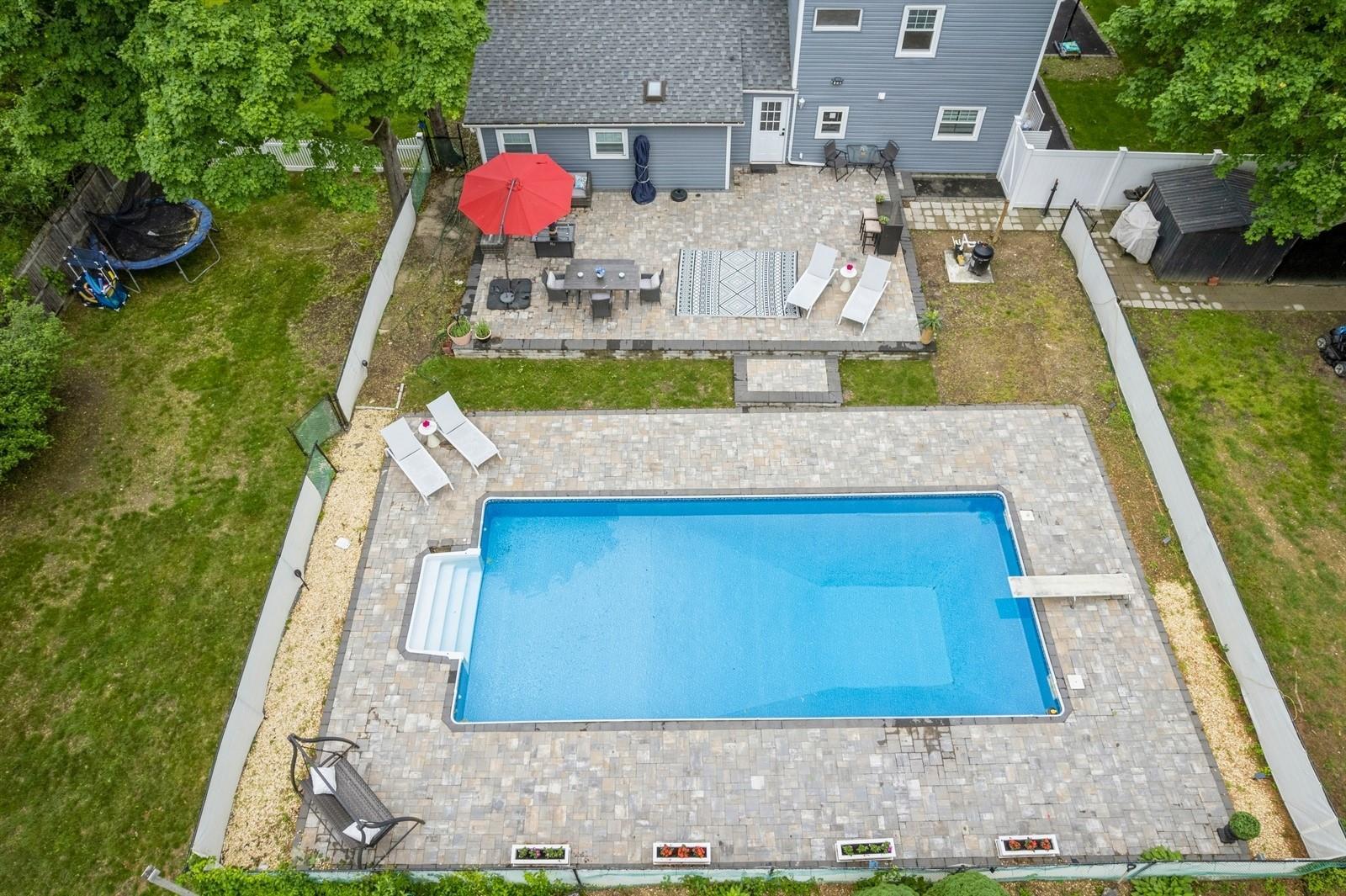 Single Family Charter  Suffolk County, NY 11746, MLS-867737-31