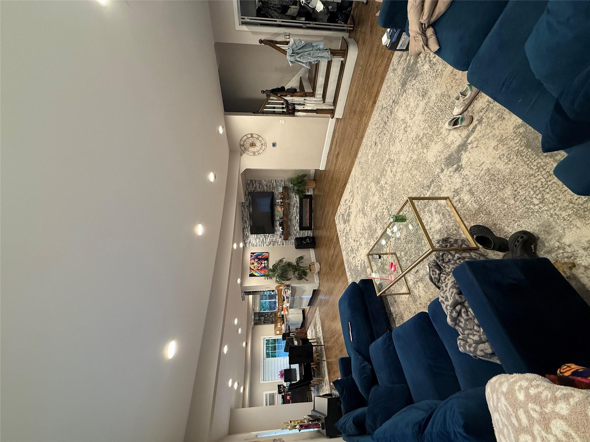 Single Family 190  Queens, NY 11366, MLS-867738-3